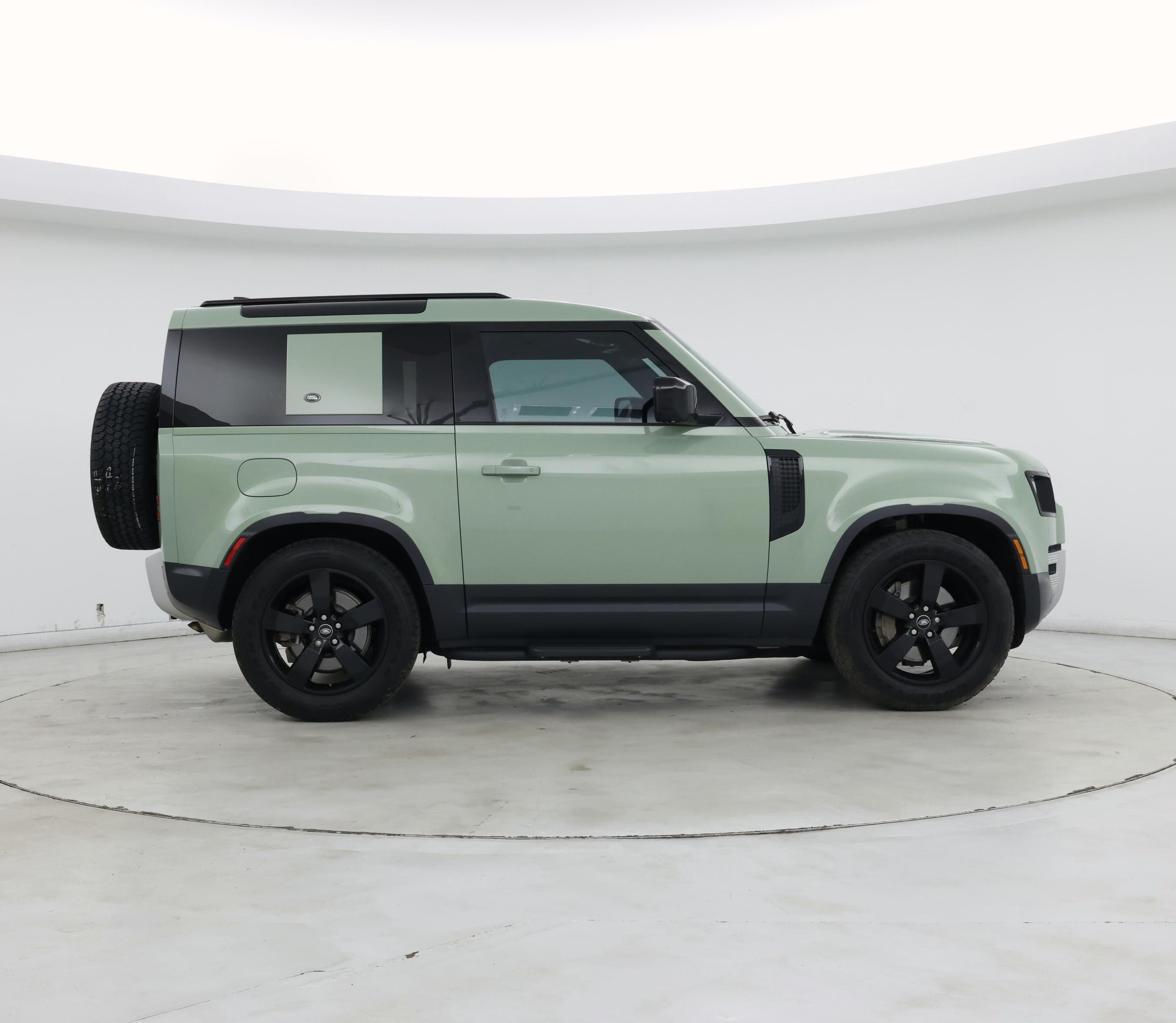 Thumbnail: 2023 Land Rover Defender - 7