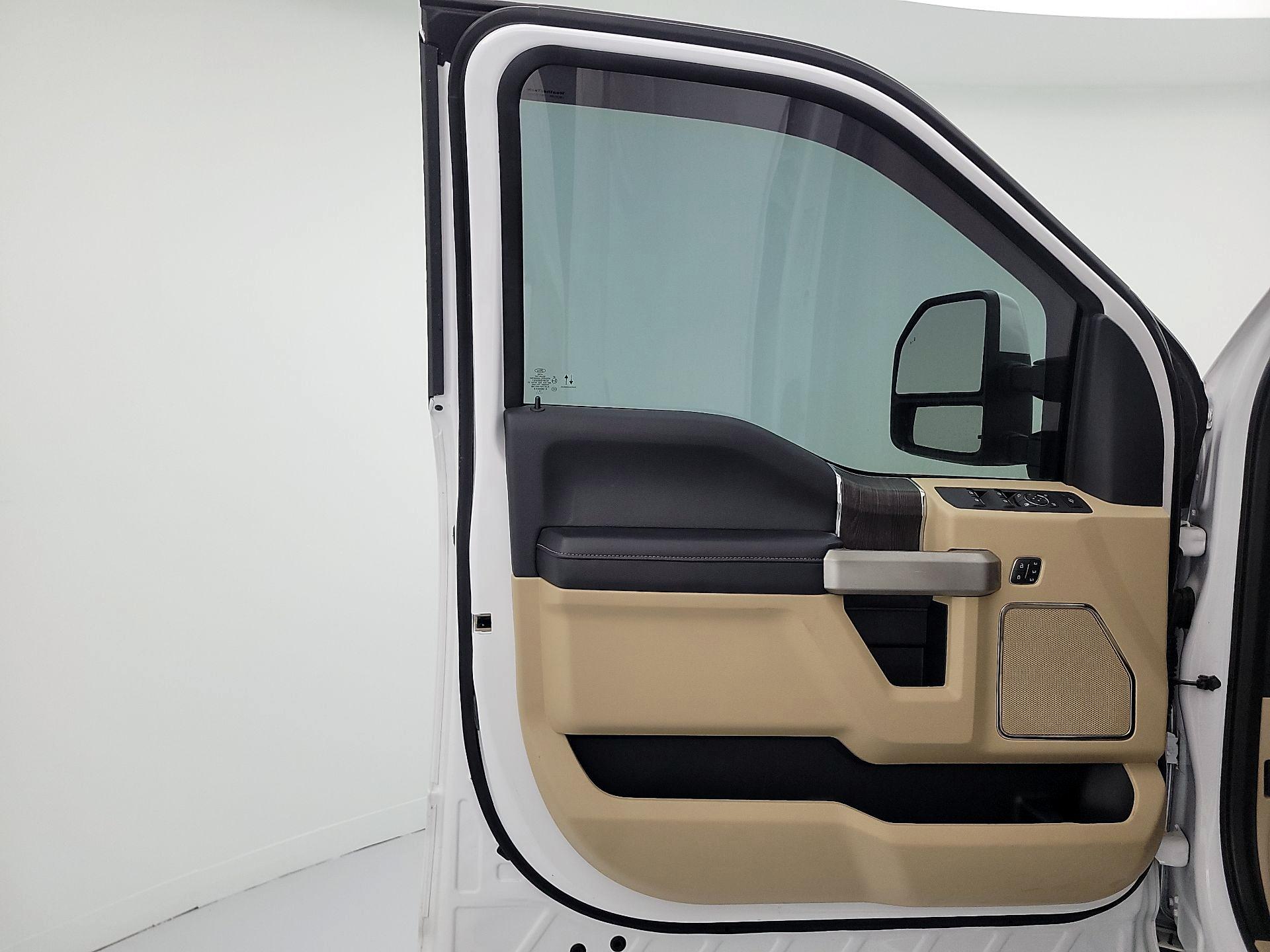 Thumbnail: 2020 Ford F-250 - 12