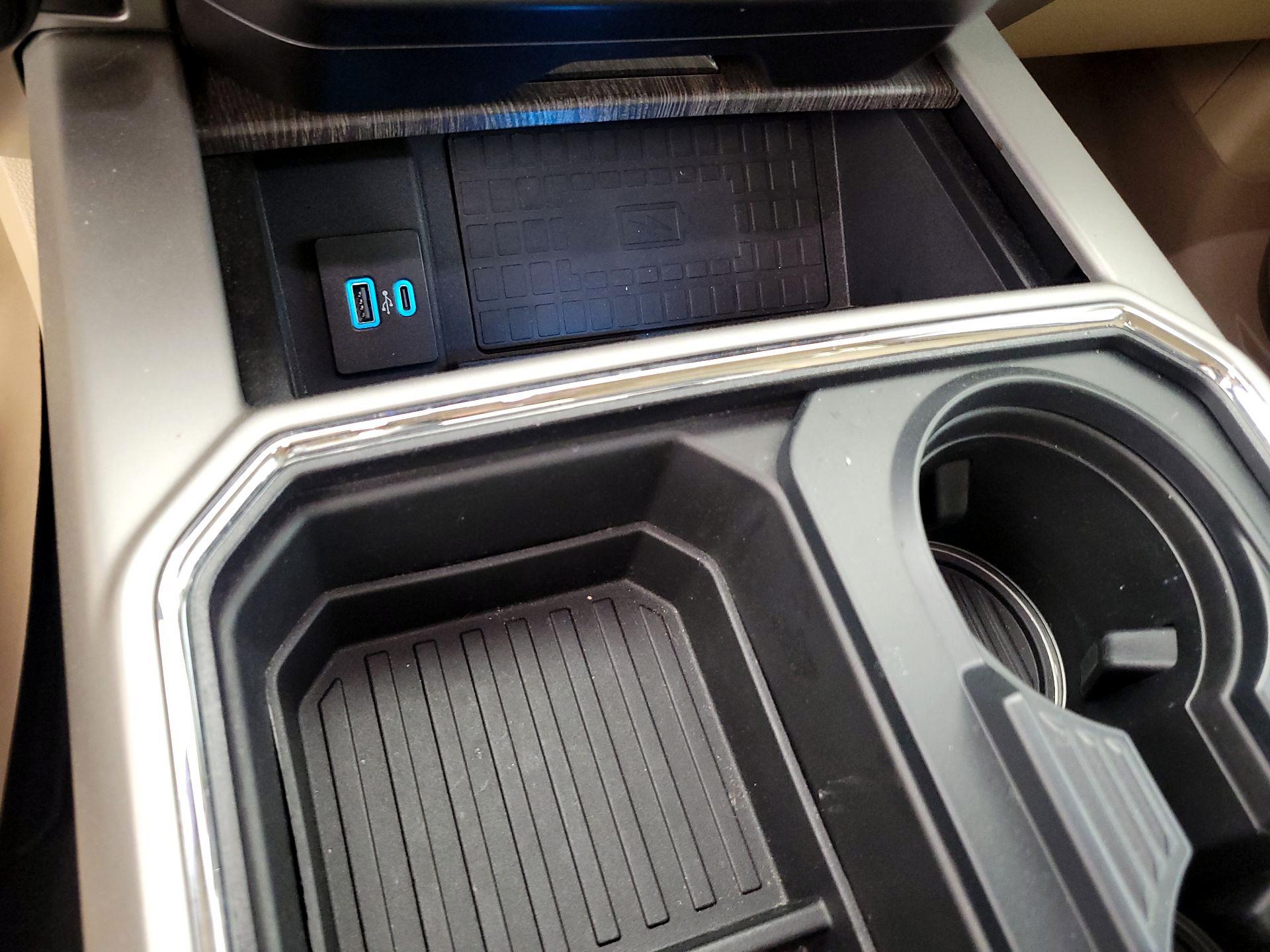 Thumbnail: 2020 Ford F-250 - 19