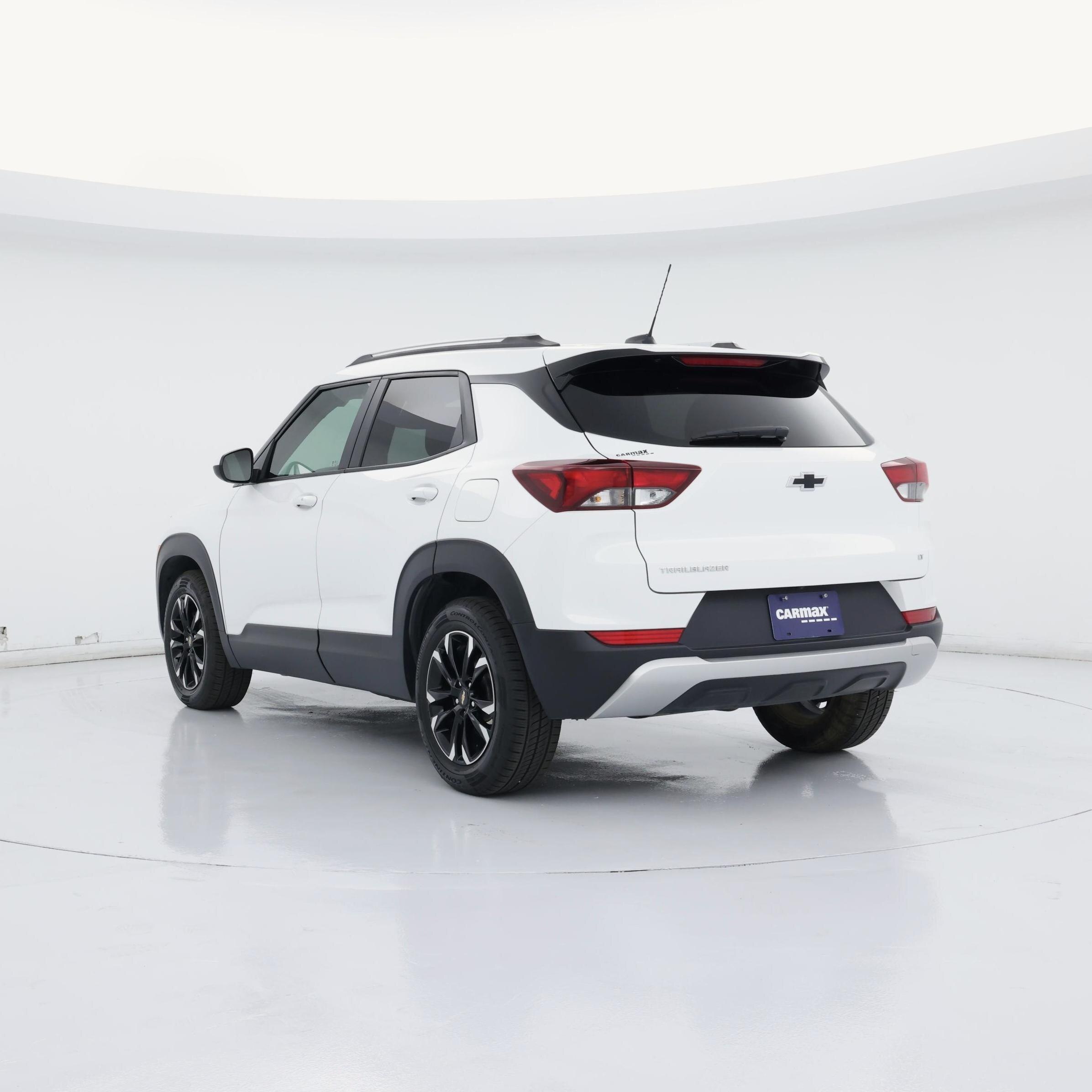 Thumbnail: 2023 Chevrolet TrailBlazer - 2
