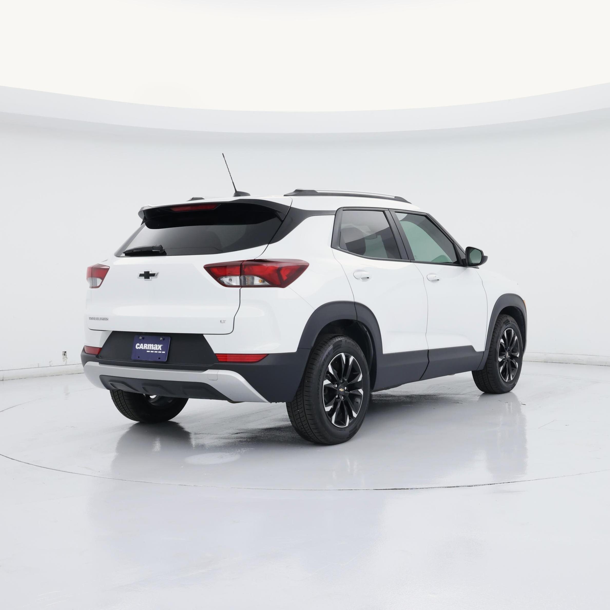 Thumbnail: 2023 Chevrolet TrailBlazer - 8