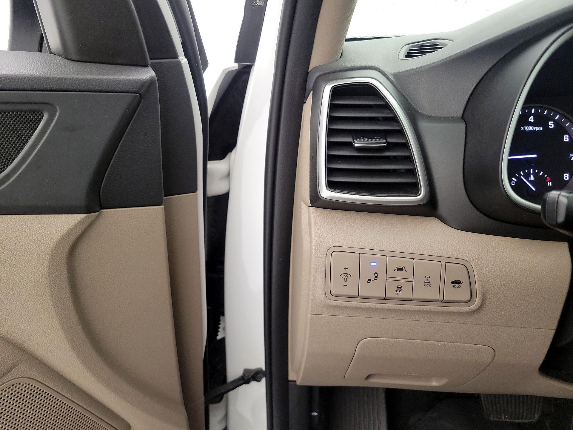 Thumbnail: 2020 Hyundai Tucson - 13