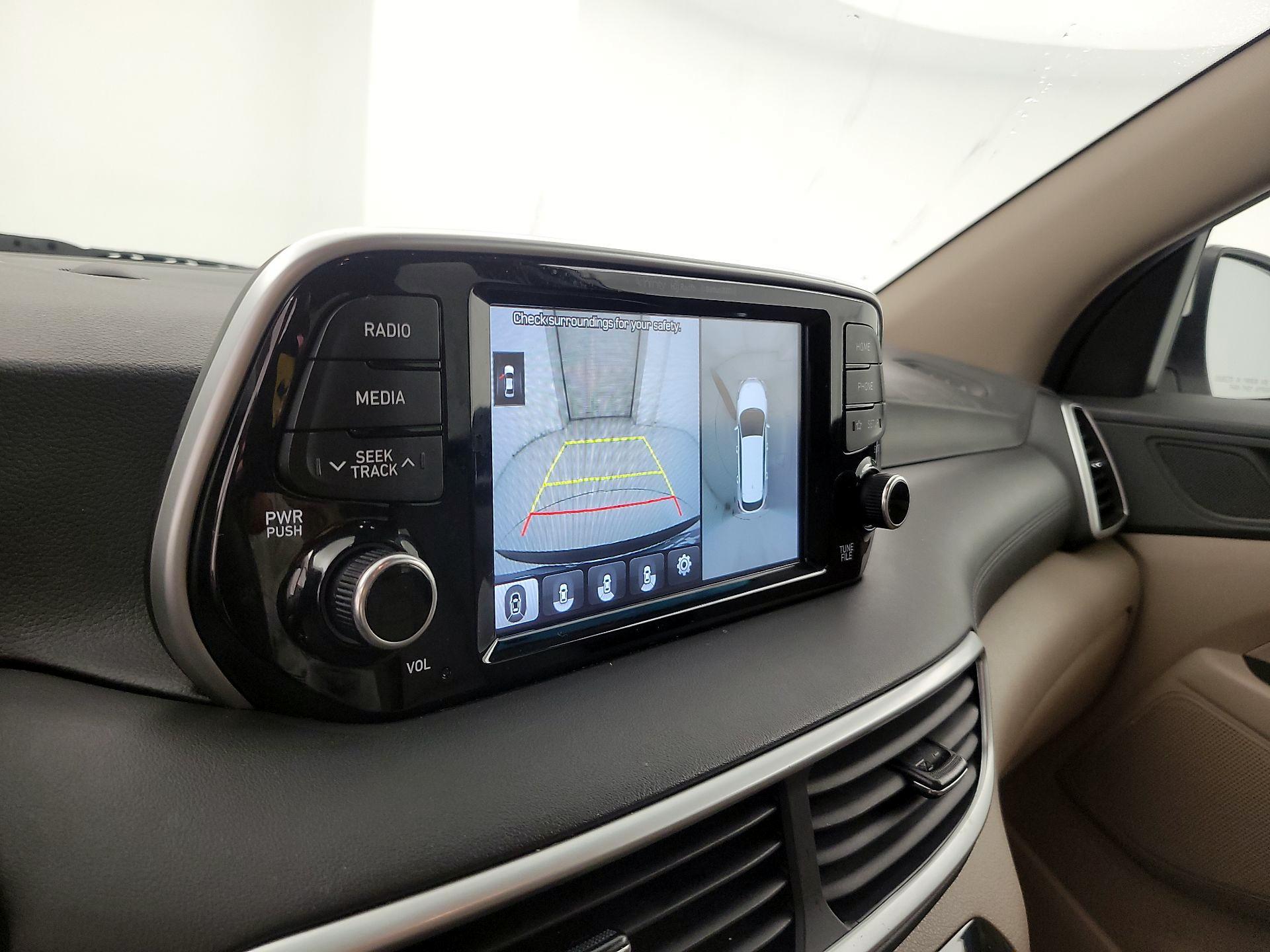 Thumbnail: 2020 Hyundai Tucson - 14