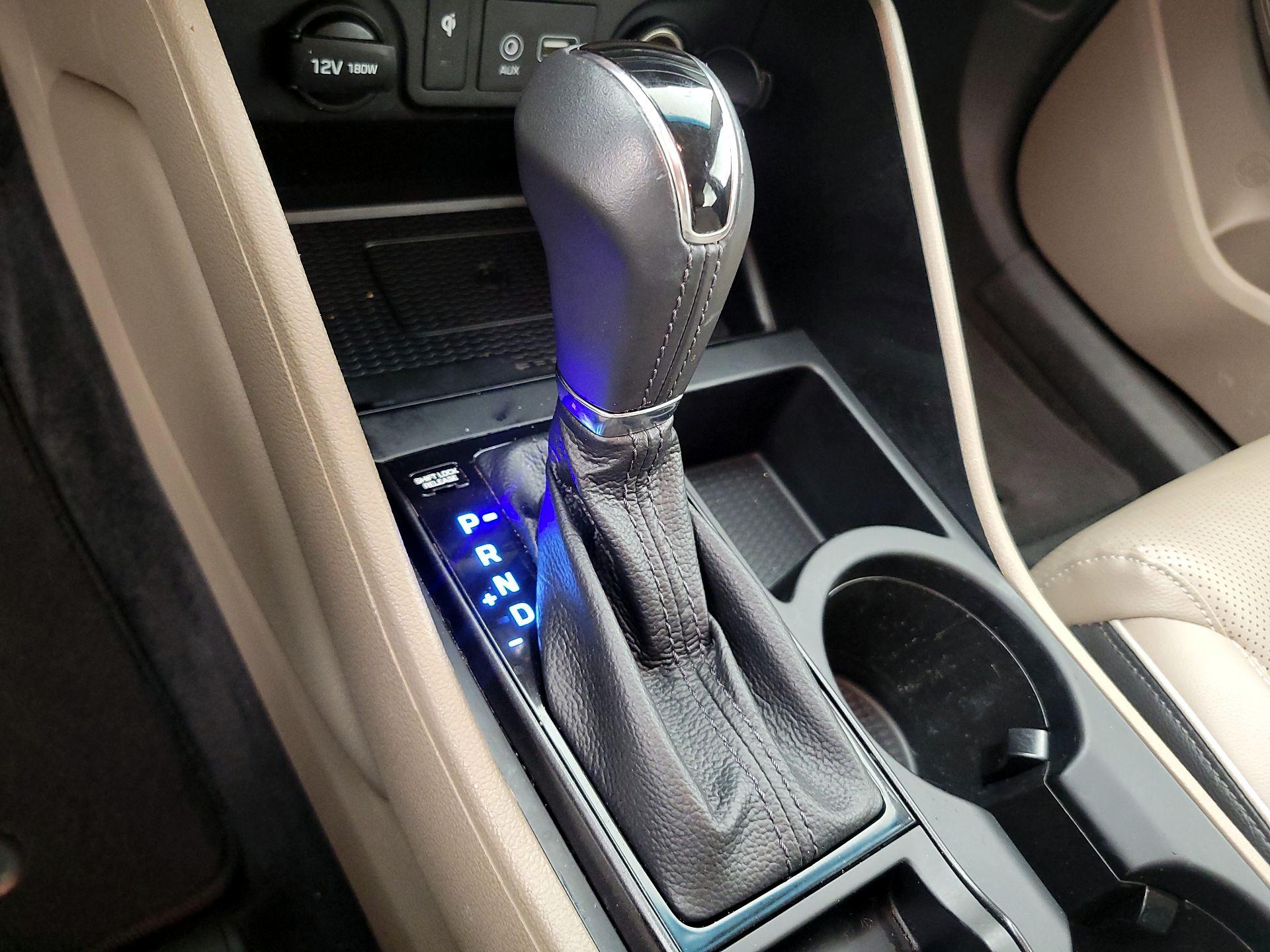 Thumbnail: 2020 Hyundai Tucson - 17