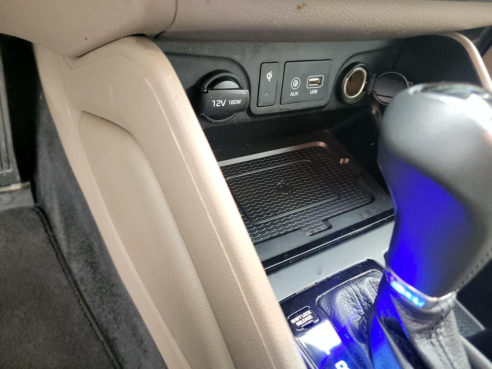 Thumbnail: 2020 Hyundai Tucson - 18