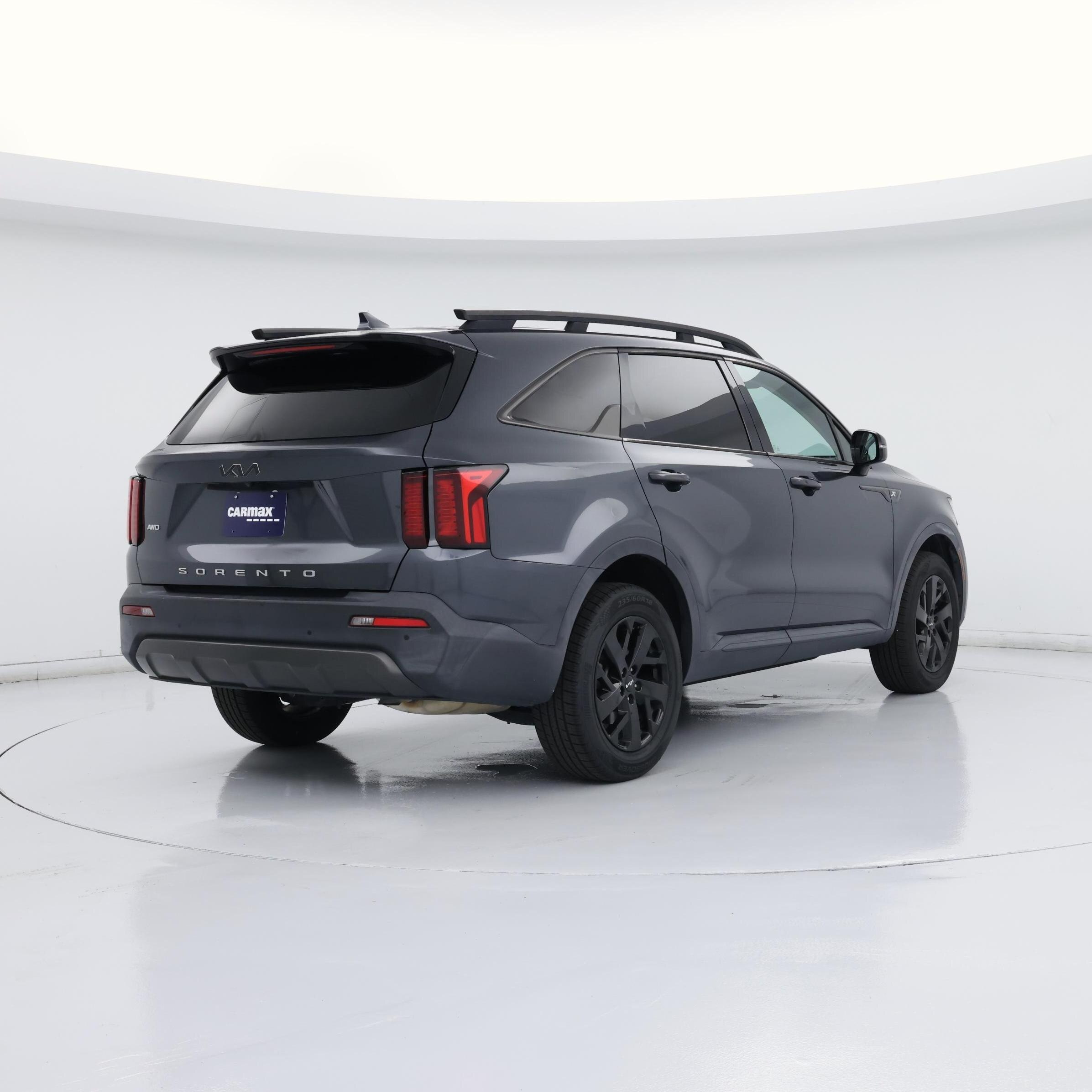 Thumbnail: 2022 Kia Sorento - 8