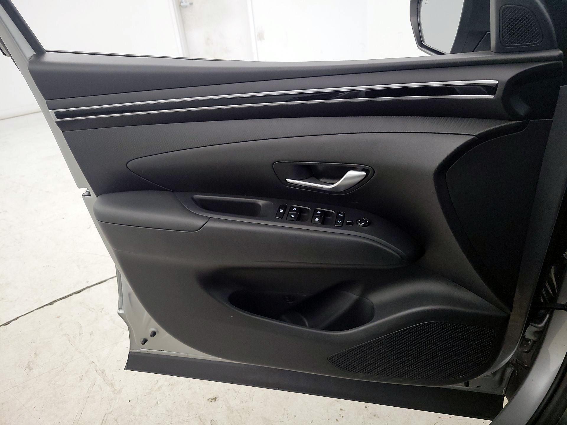 Thumbnail: 2024 Hyundai Tucson - 12