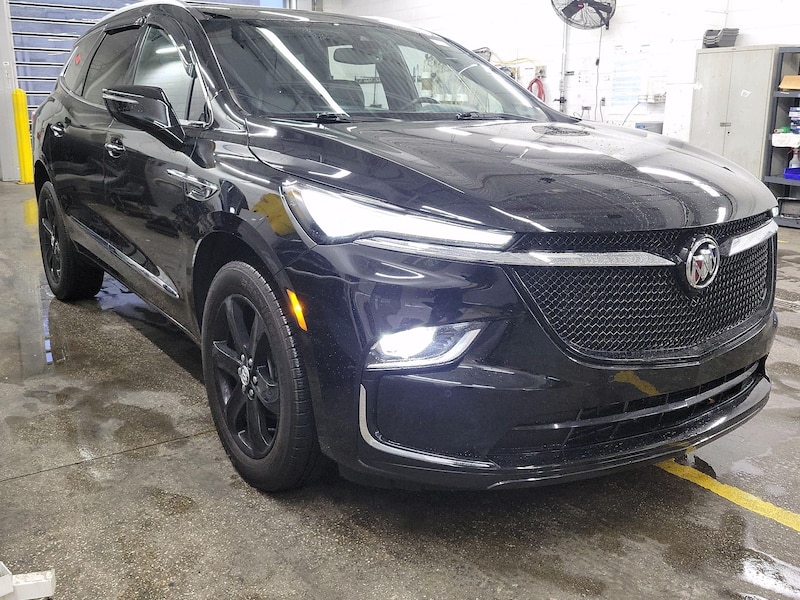 2024 Buick Enclave Essence