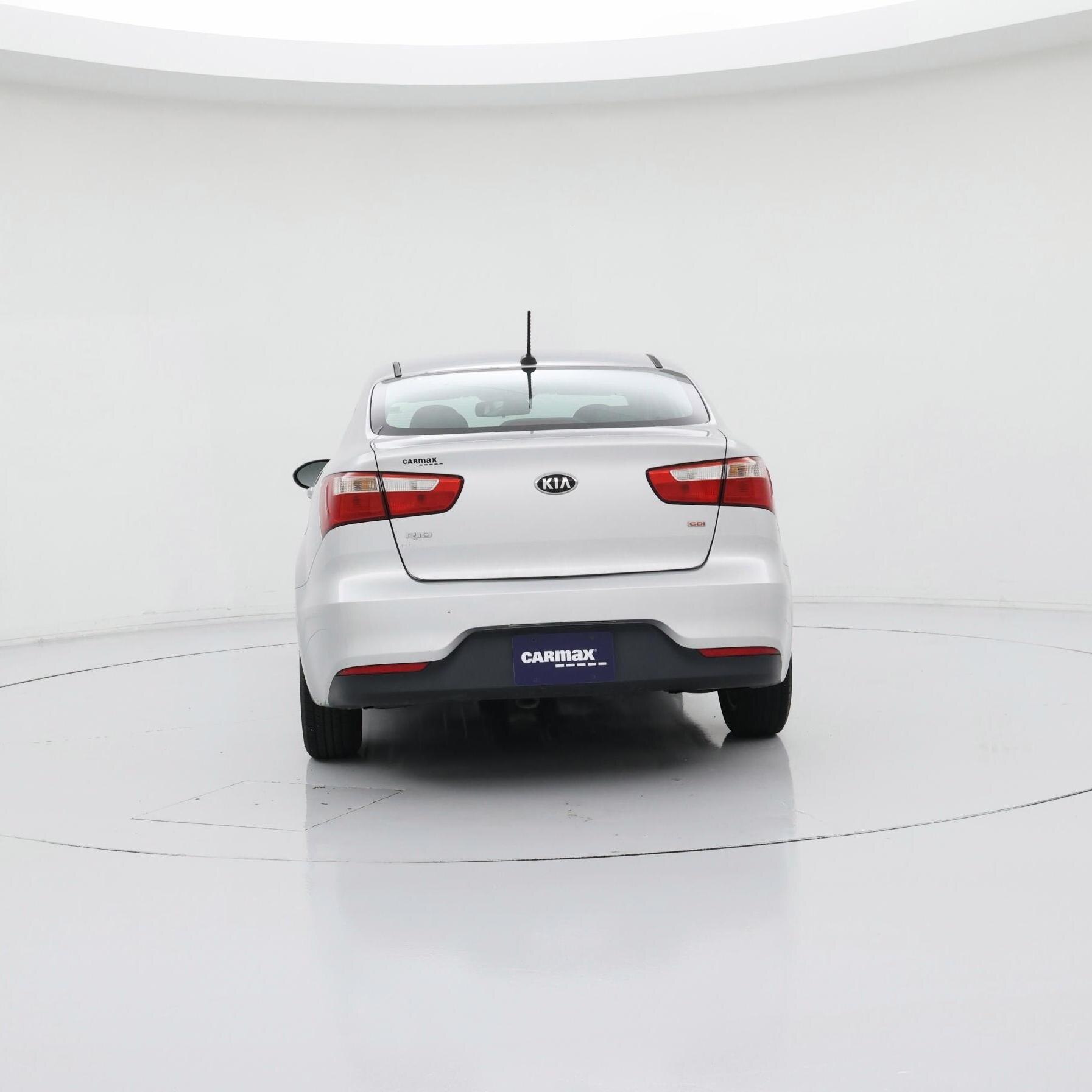 Thumbnail: 2017 Kia Rio - 6