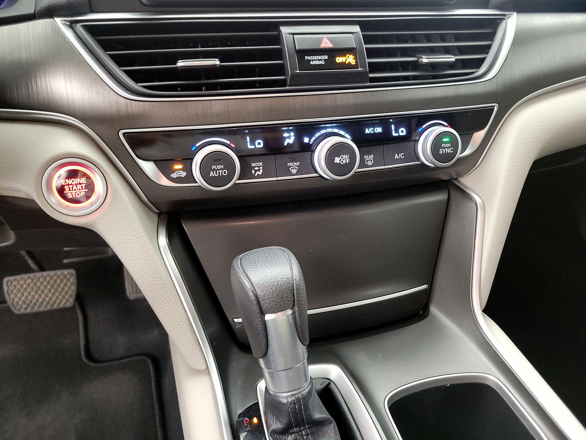 Thumbnail: 2018 Honda Accord - 16