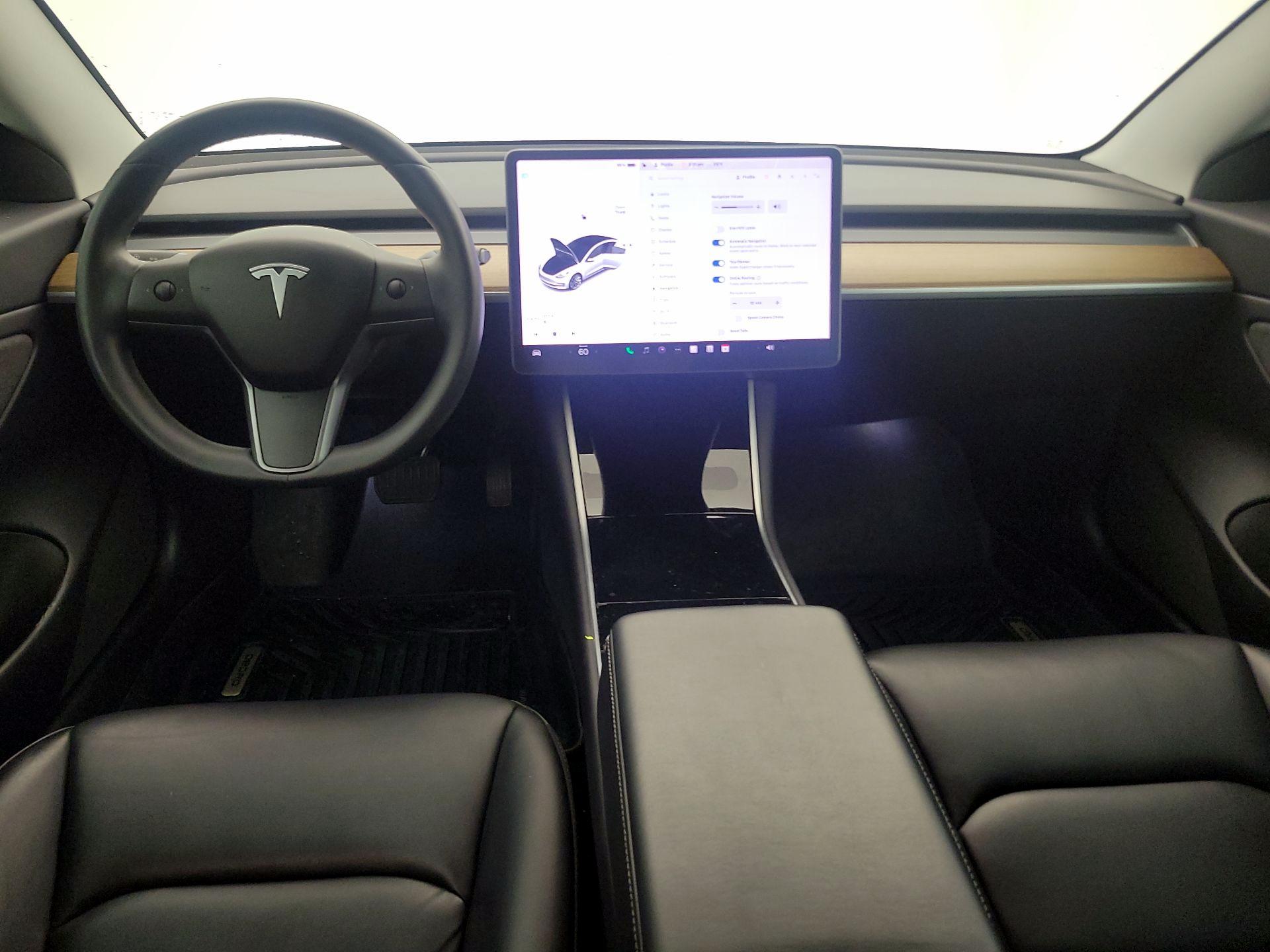 Thumbnail: 2019 Tesla Model 3 - 9