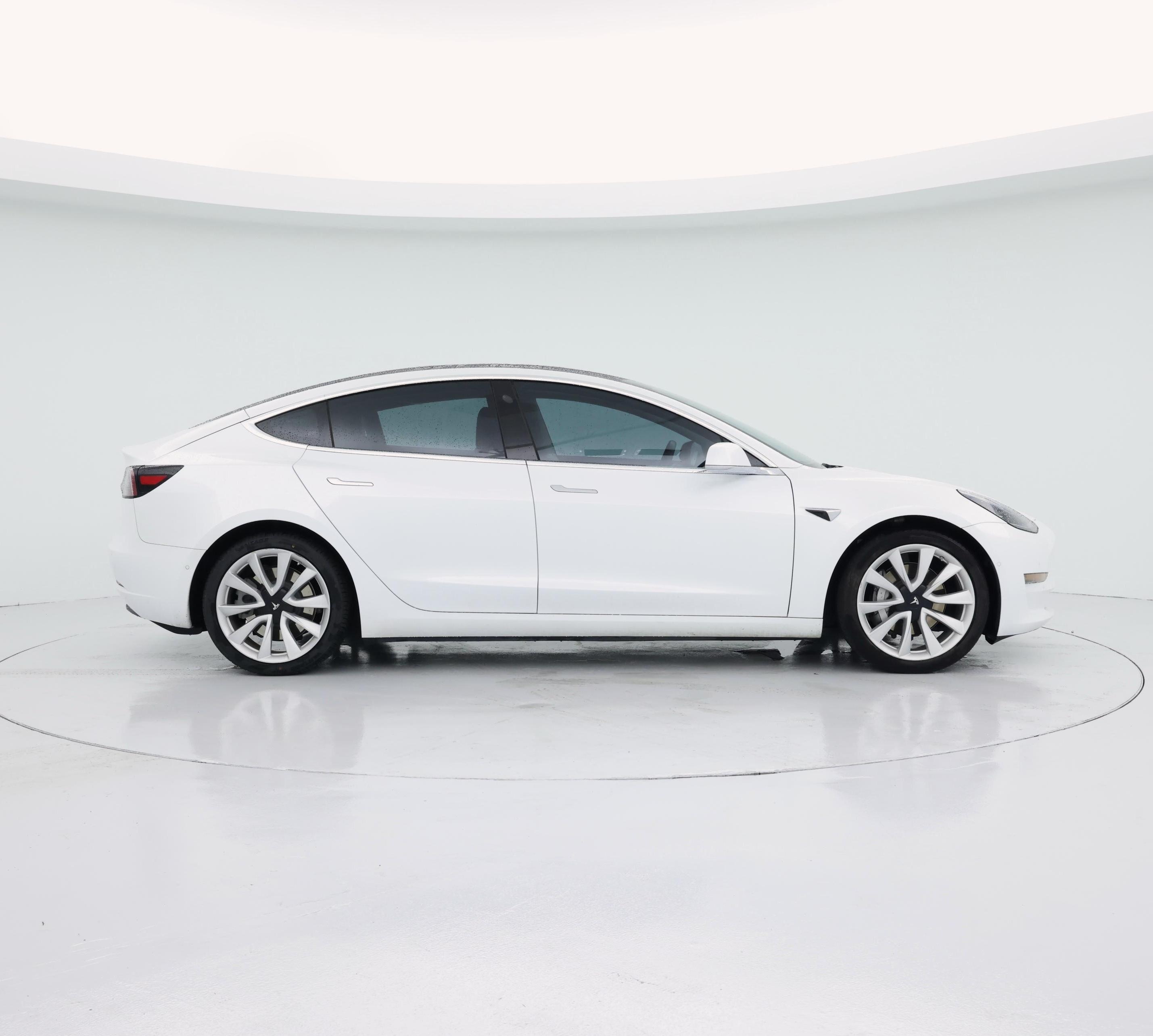 Thumbnail: 2019 Tesla Model 3 - 7