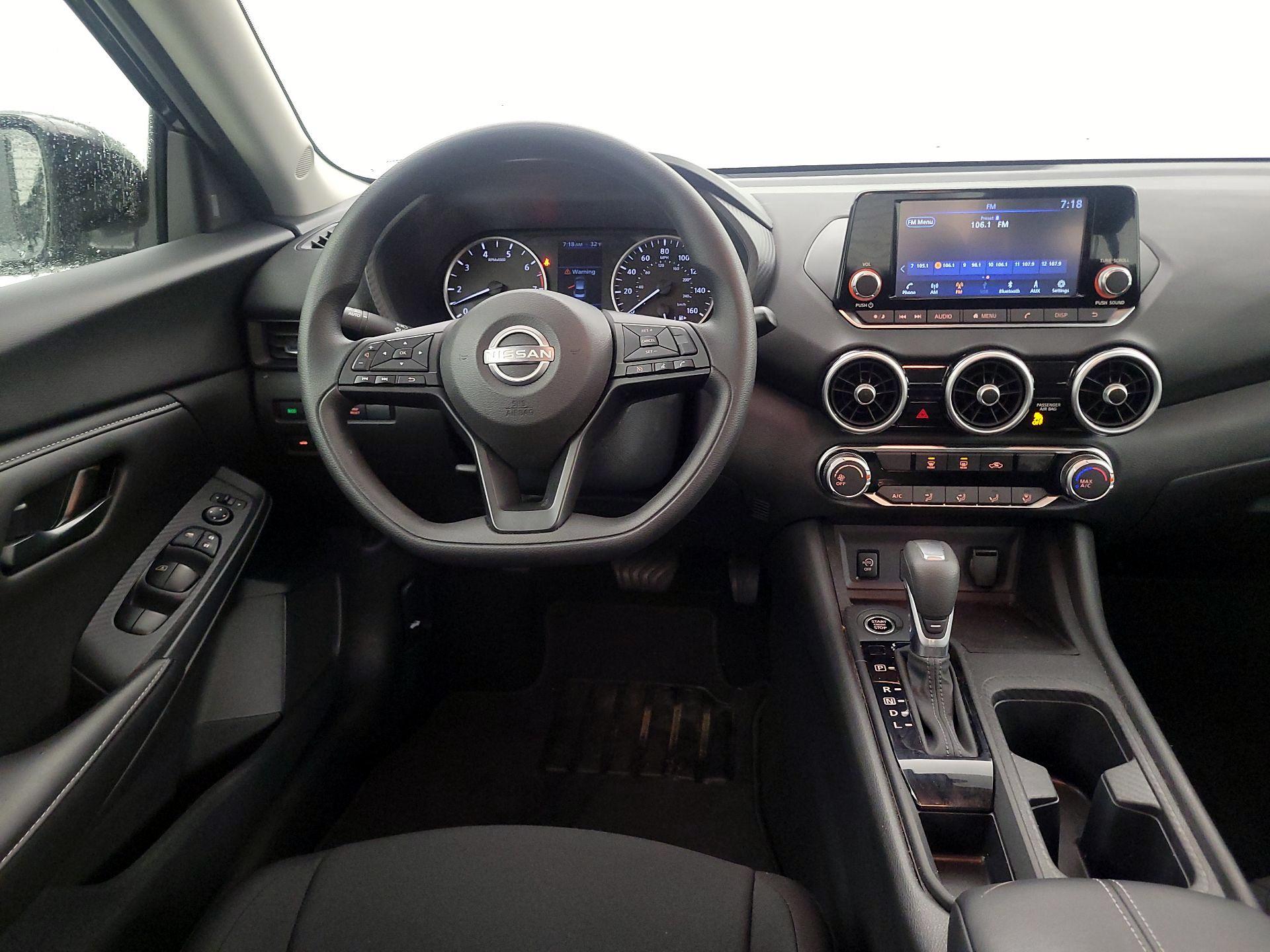 Thumbnail: 2024 Nissan Sentra - 10