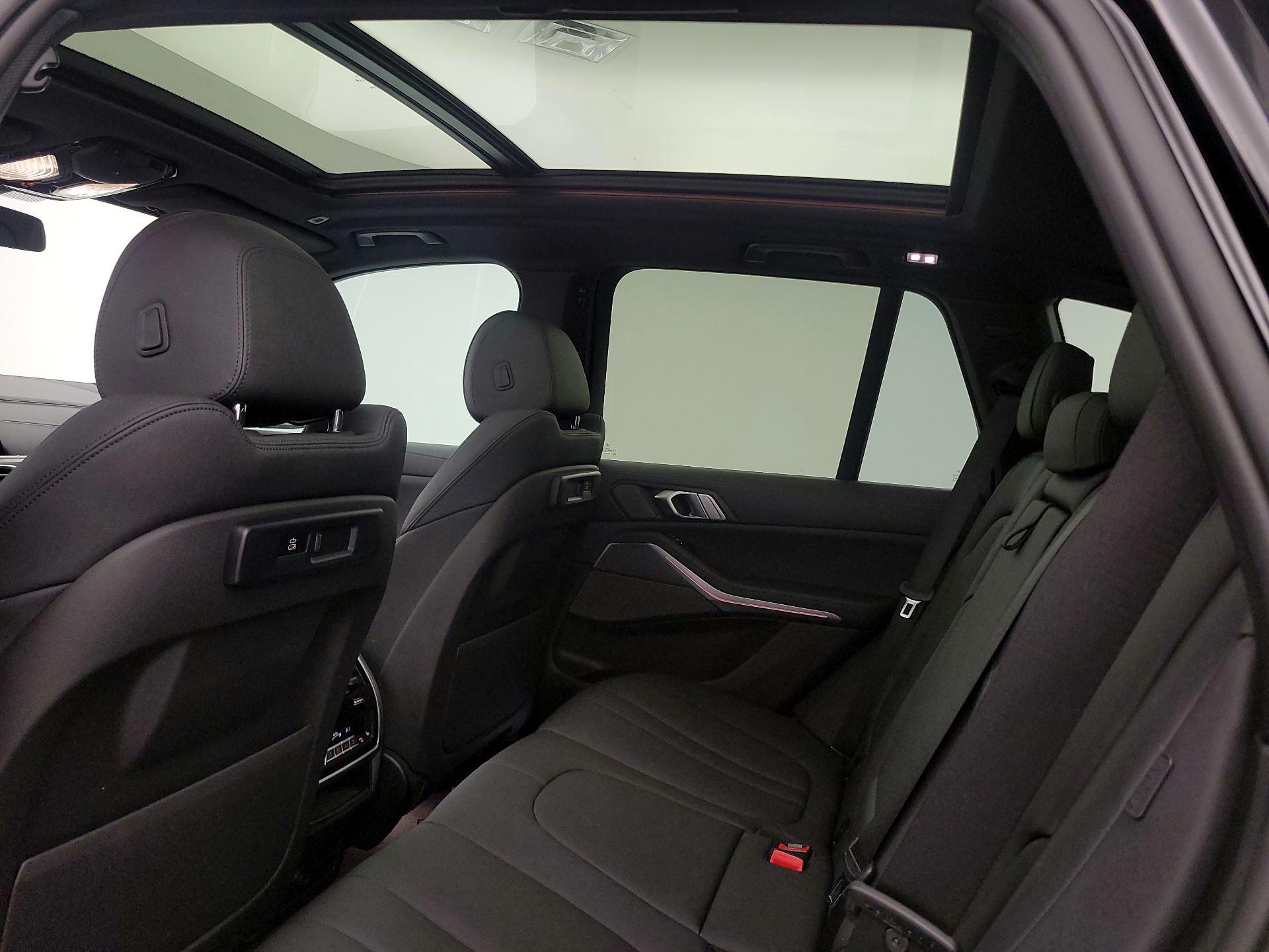 Thumbnail: 2021 BMW X5 - 20