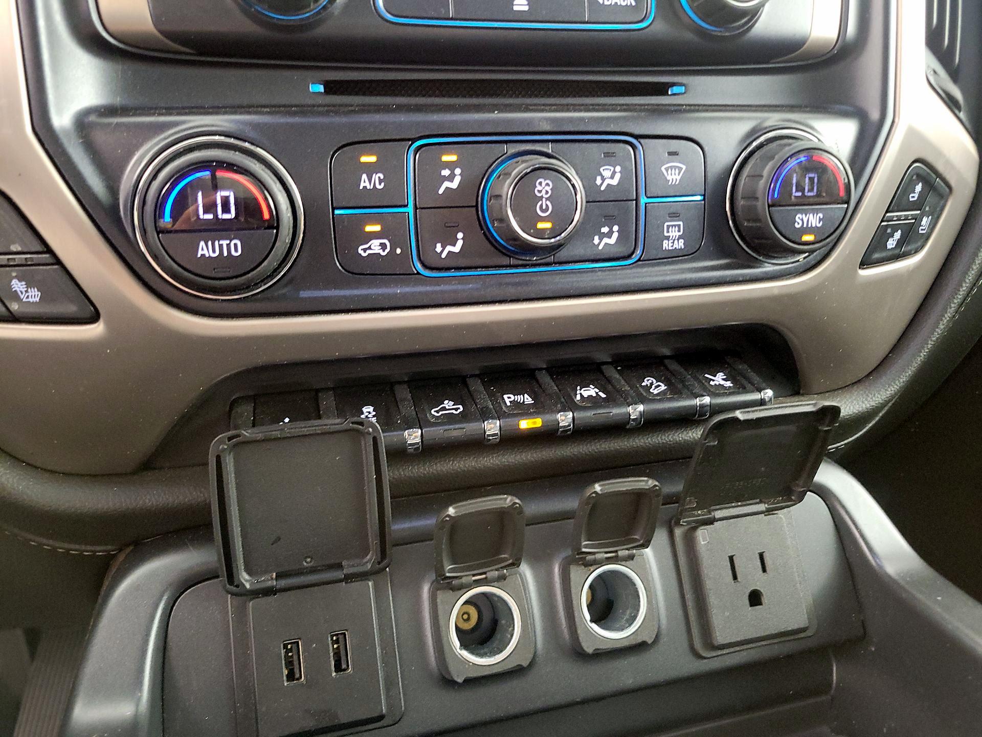 Thumbnail: 2018 GMC Sierra 1500 - 17