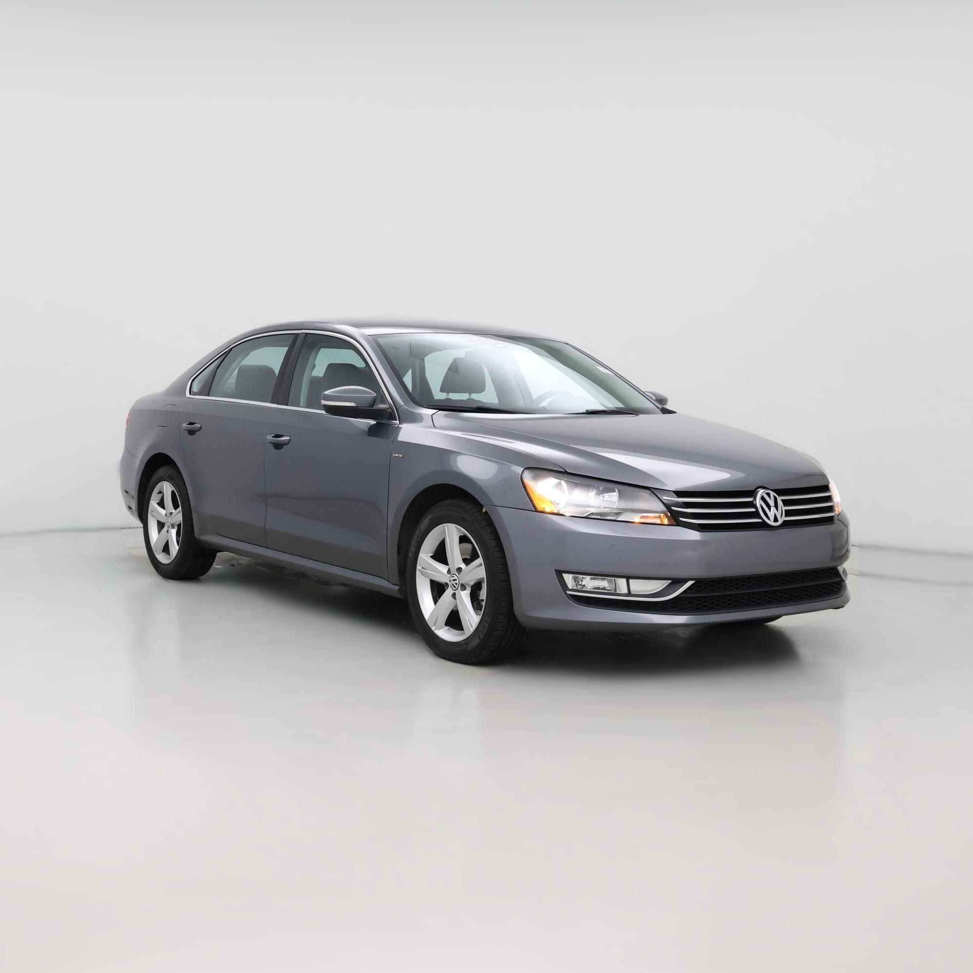Thumbnail: 2015 Volkswagen Passat - 1