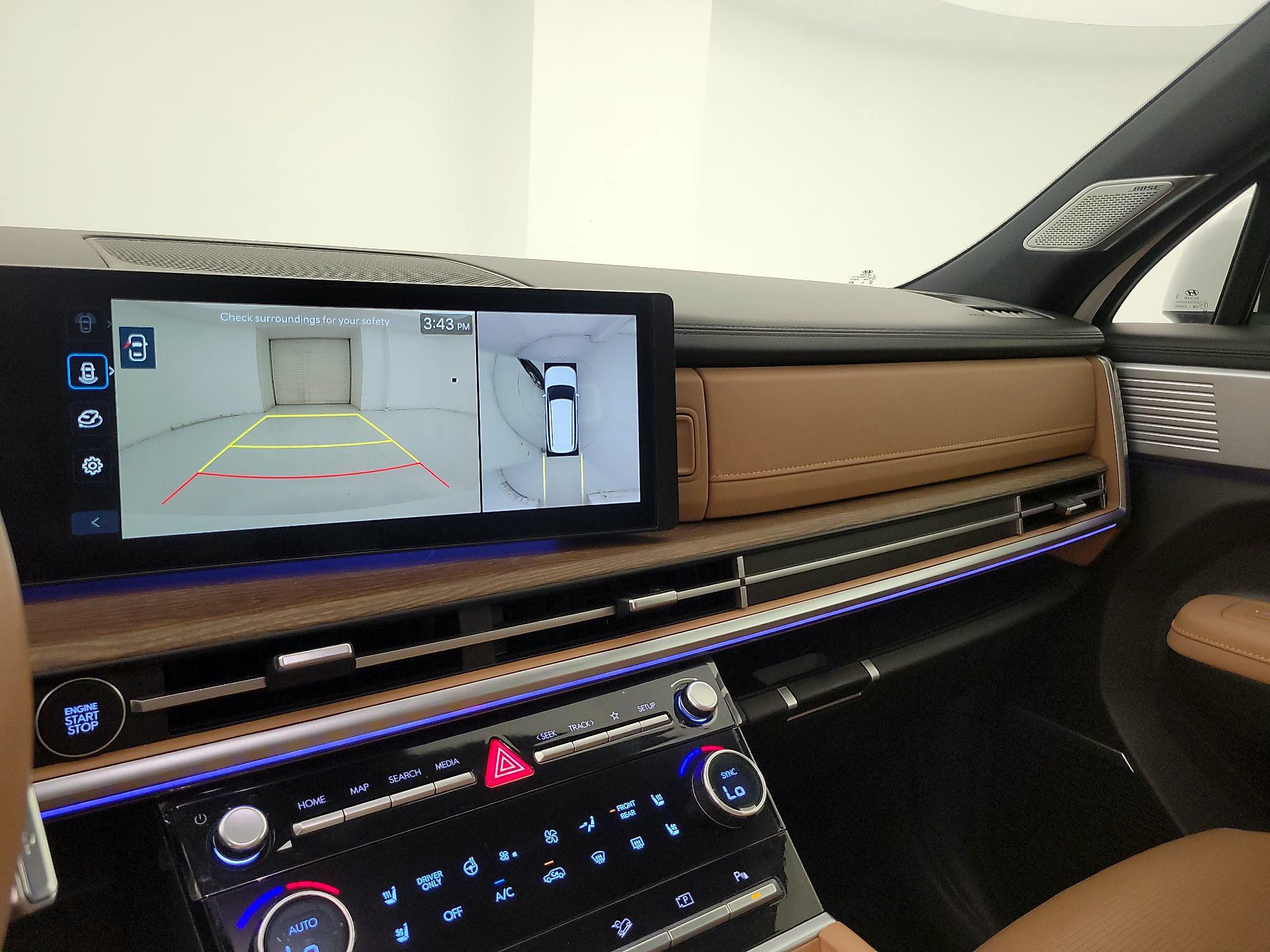 Thumbnail: 2024 Hyundai Santa Fe - 15