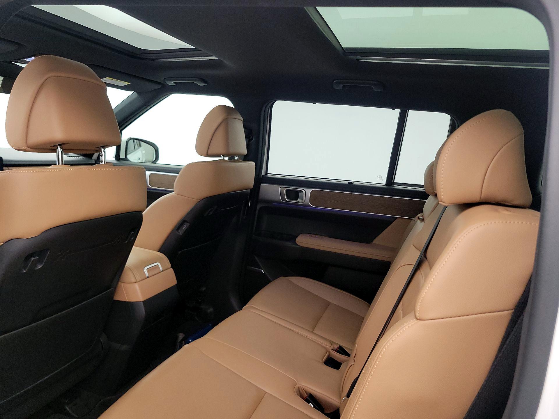 Thumbnail: 2024 Hyundai Santa Fe - 20