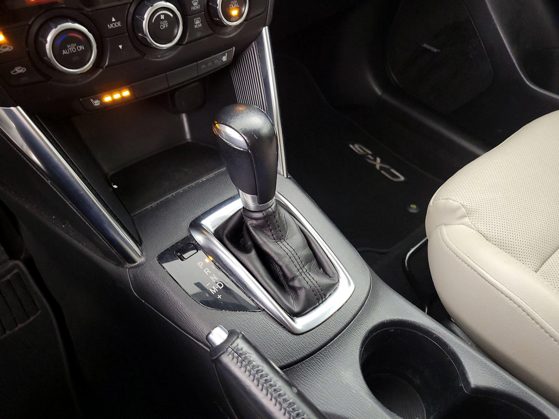 Thumbnail: 2015 Mazda CX-5 - 17