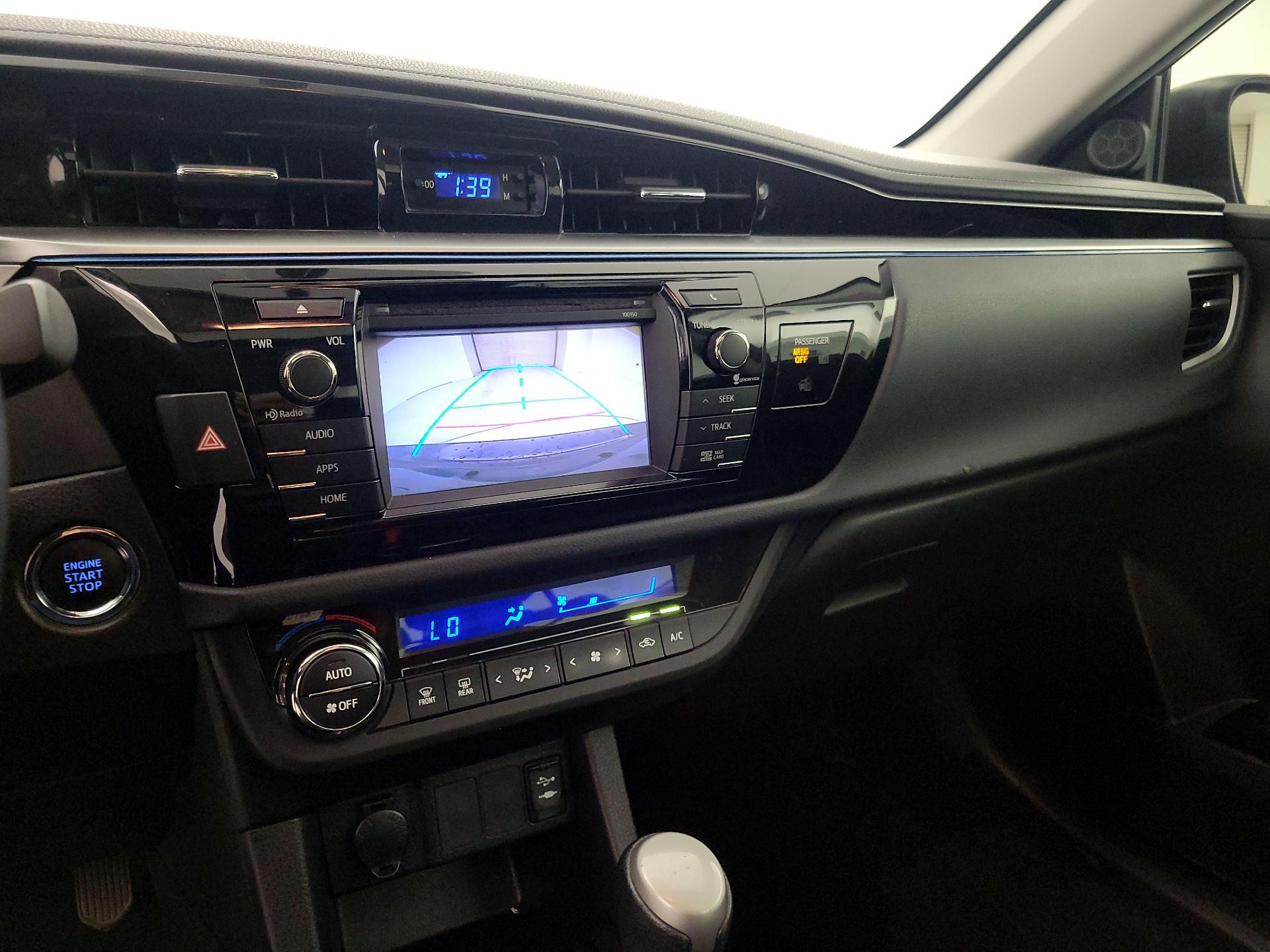 Thumbnail: 2014 Toyota Corolla - 15