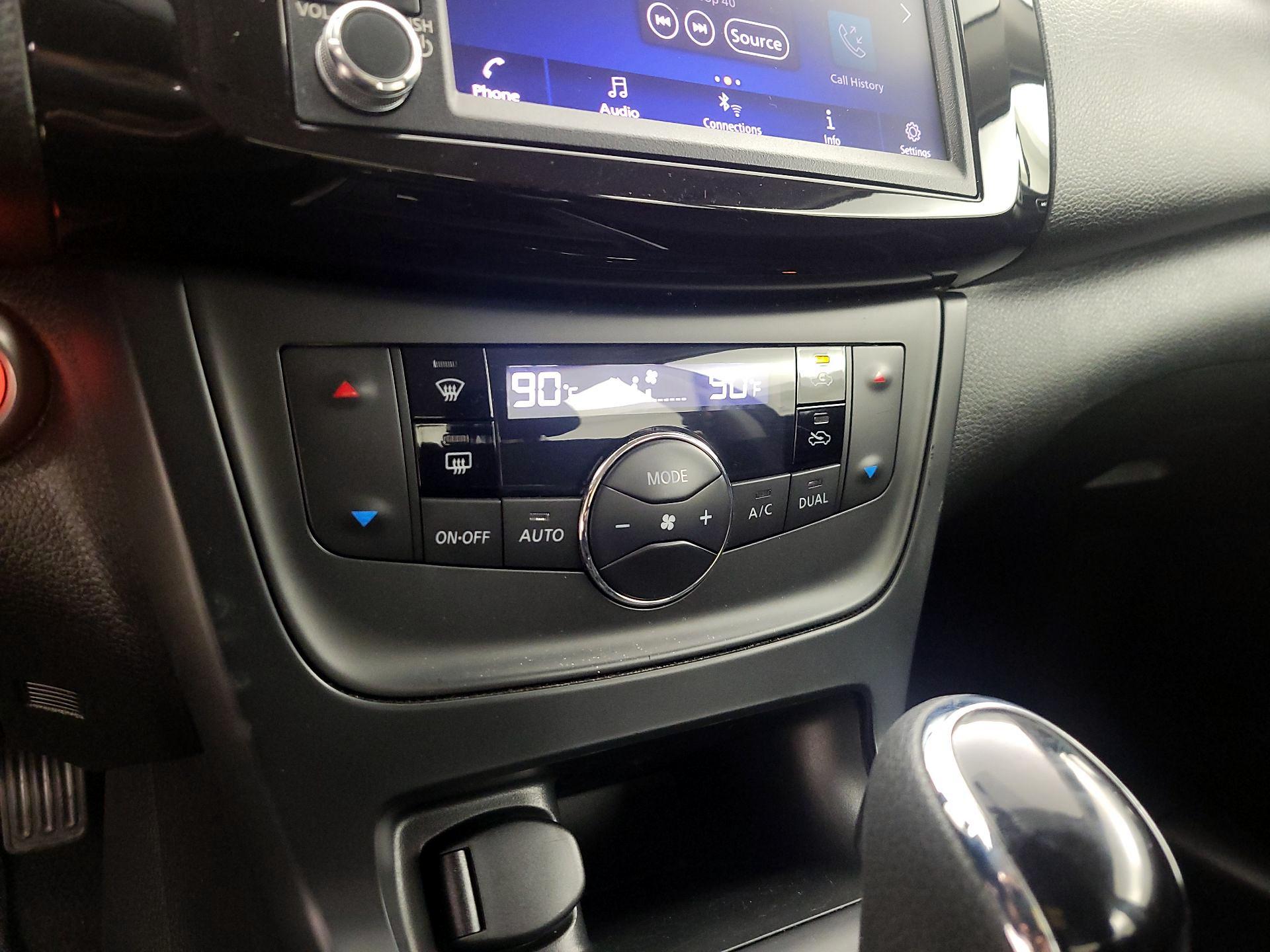 Thumbnail: 2019 Nissan Sentra - 16