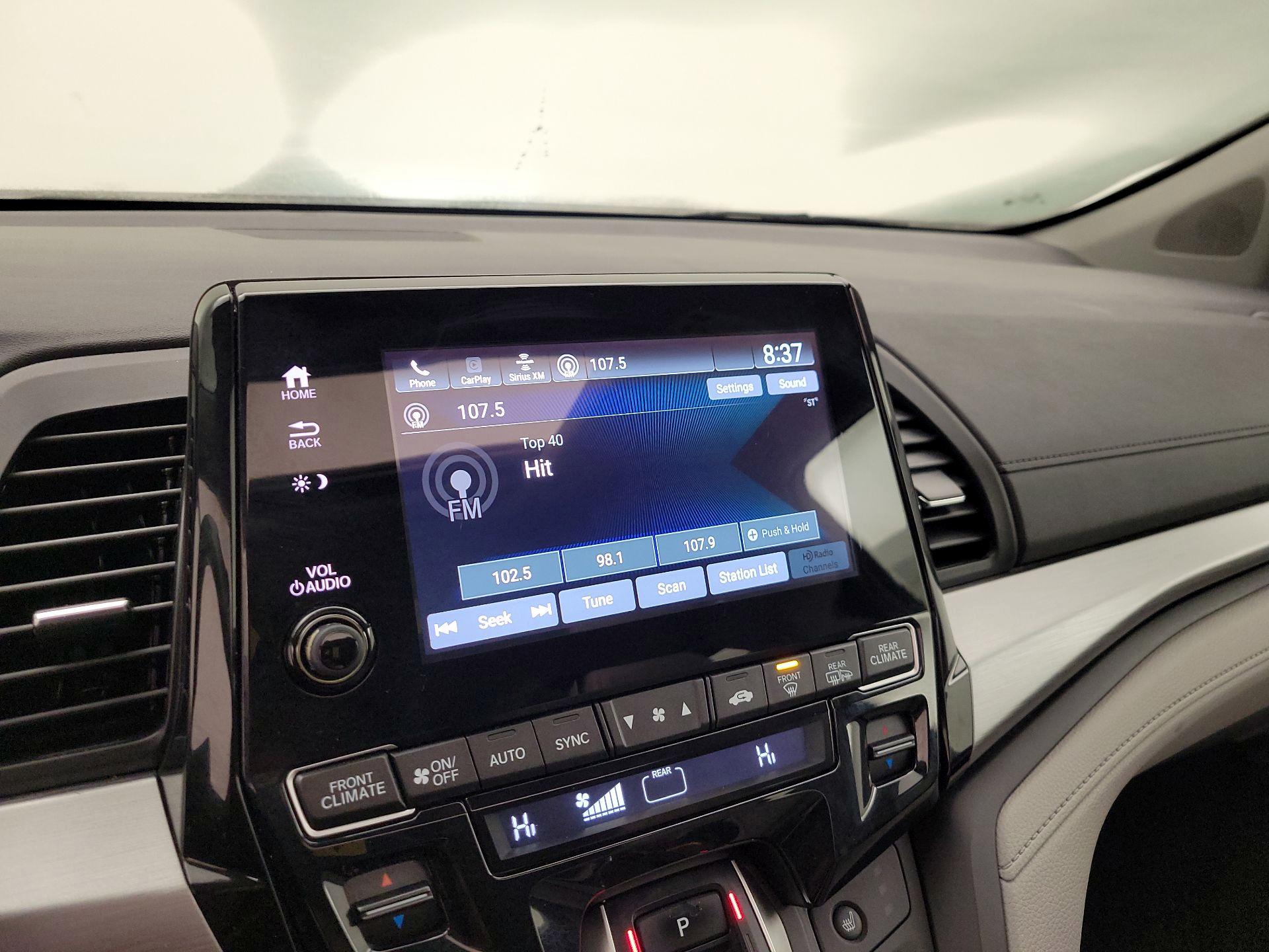 Thumbnail: 2019 Honda Odyssey - 15