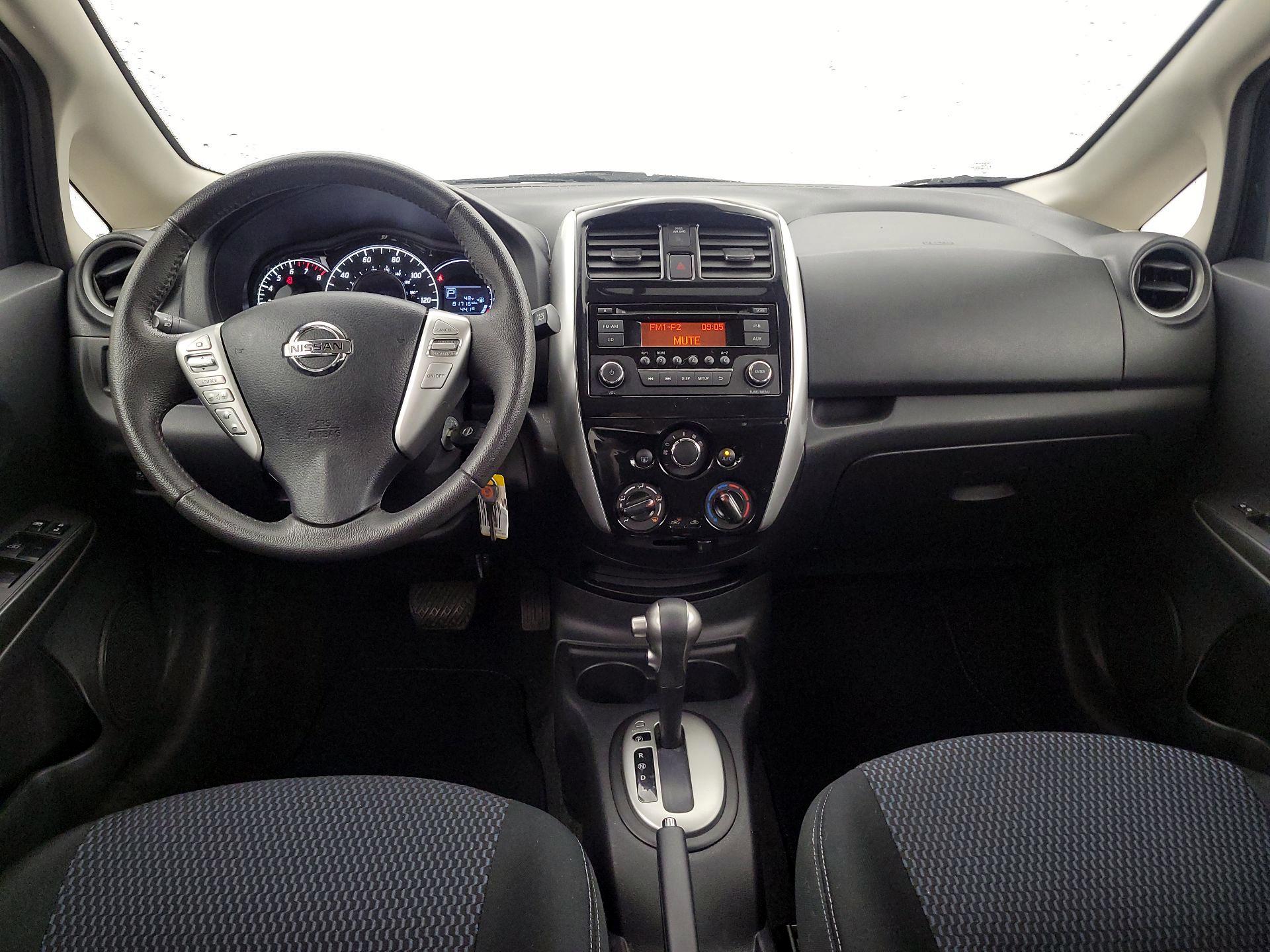 Thumbnail: 2015 Nissan Versa Note - 9