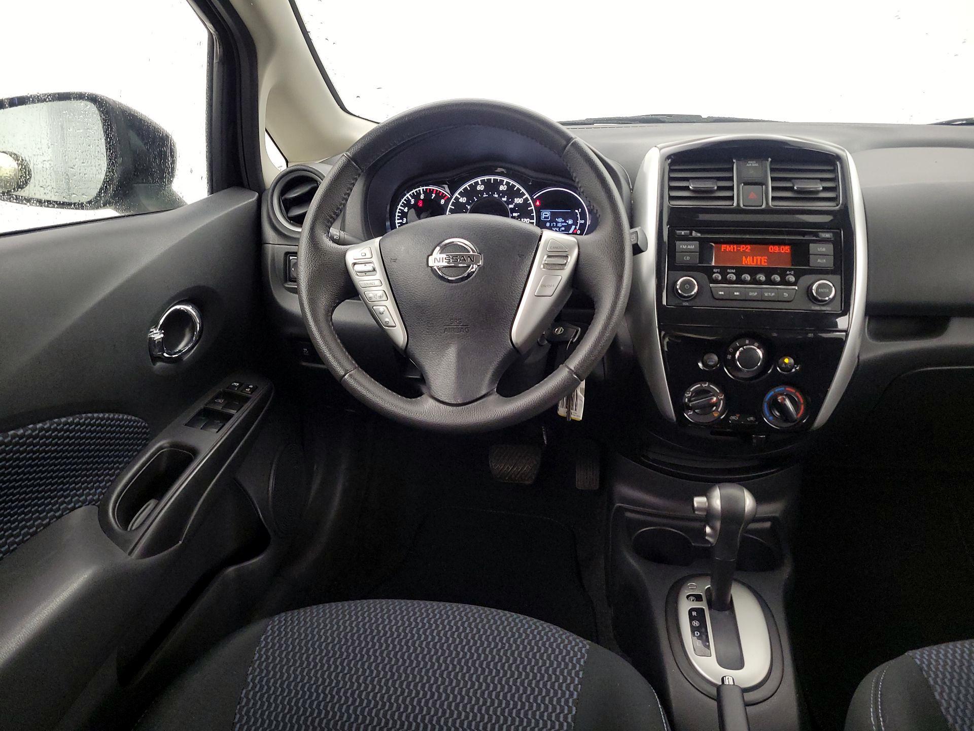Thumbnail: 2015 Nissan Versa Note - 10