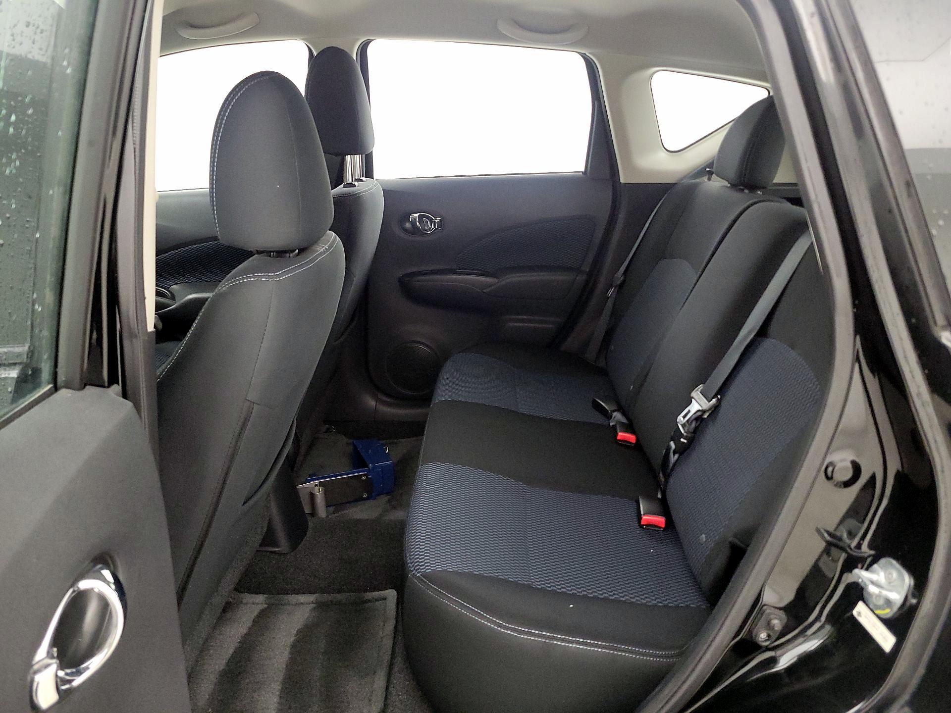 Thumbnail: 2015 Nissan Versa Note - 18