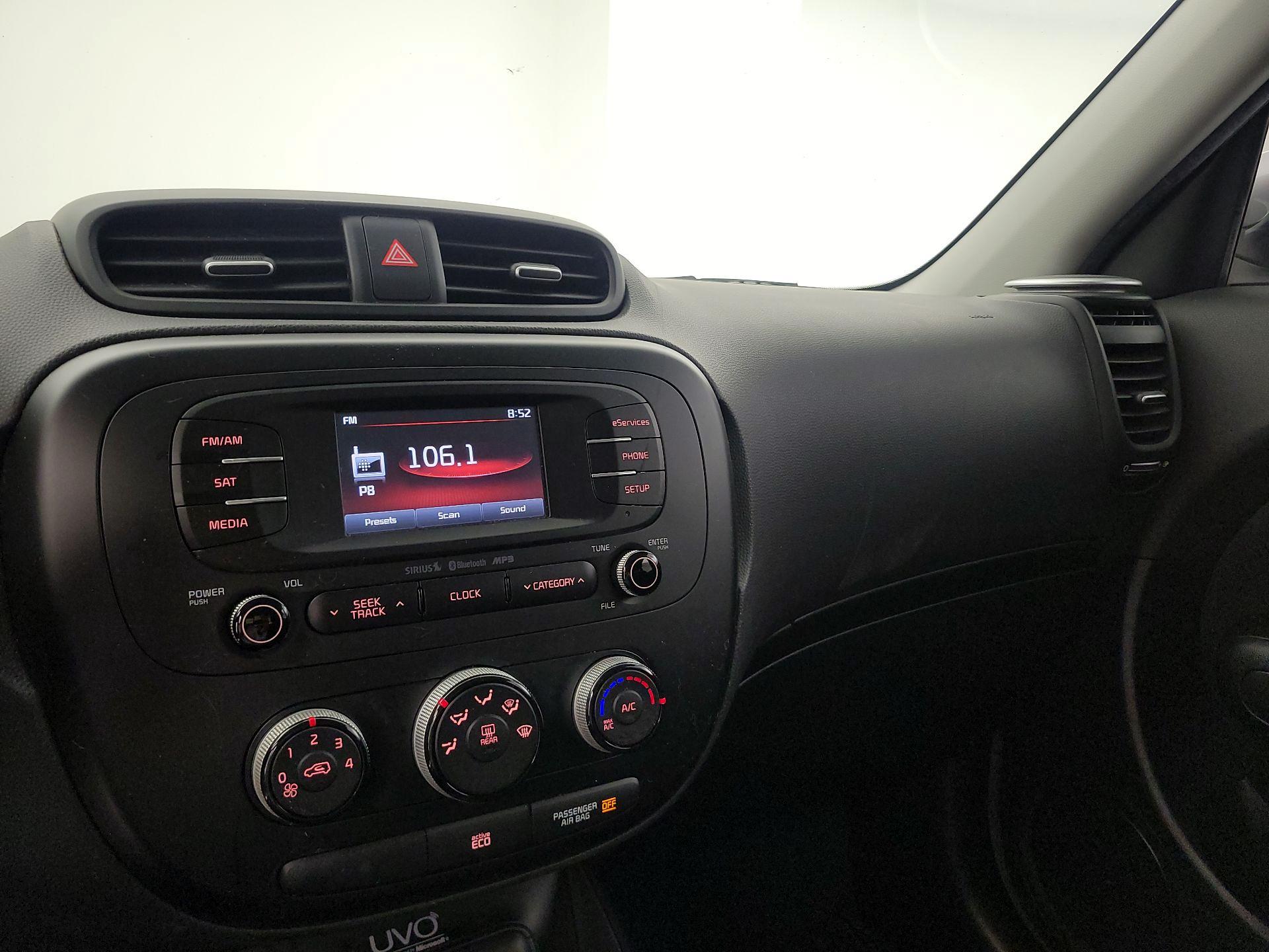 Thumbnail: 2015 Kia Soul - 15