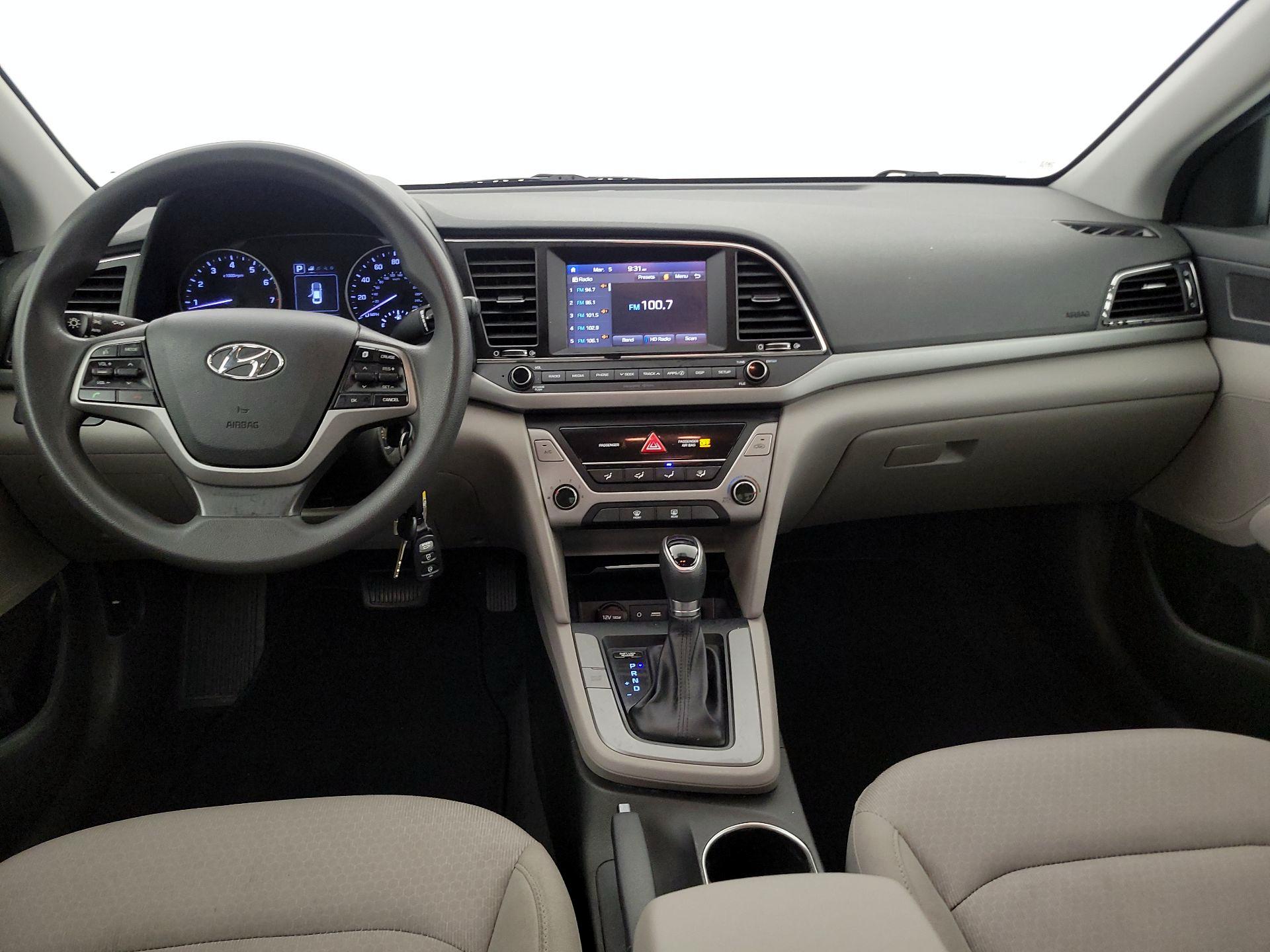 Thumbnail: 2018 Hyundai Elantra - 9