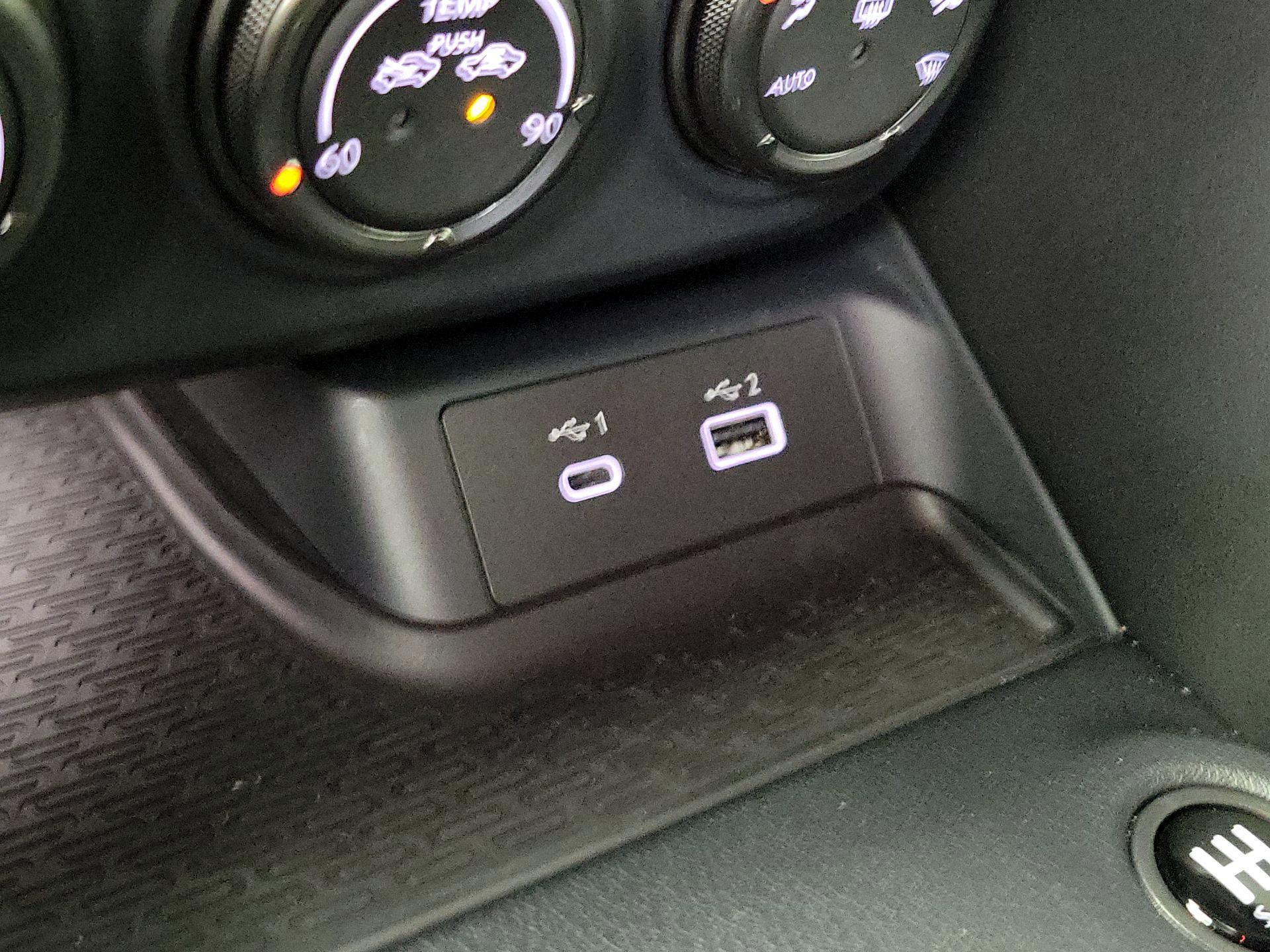 Thumbnail: 2024 Nissan Z - 18