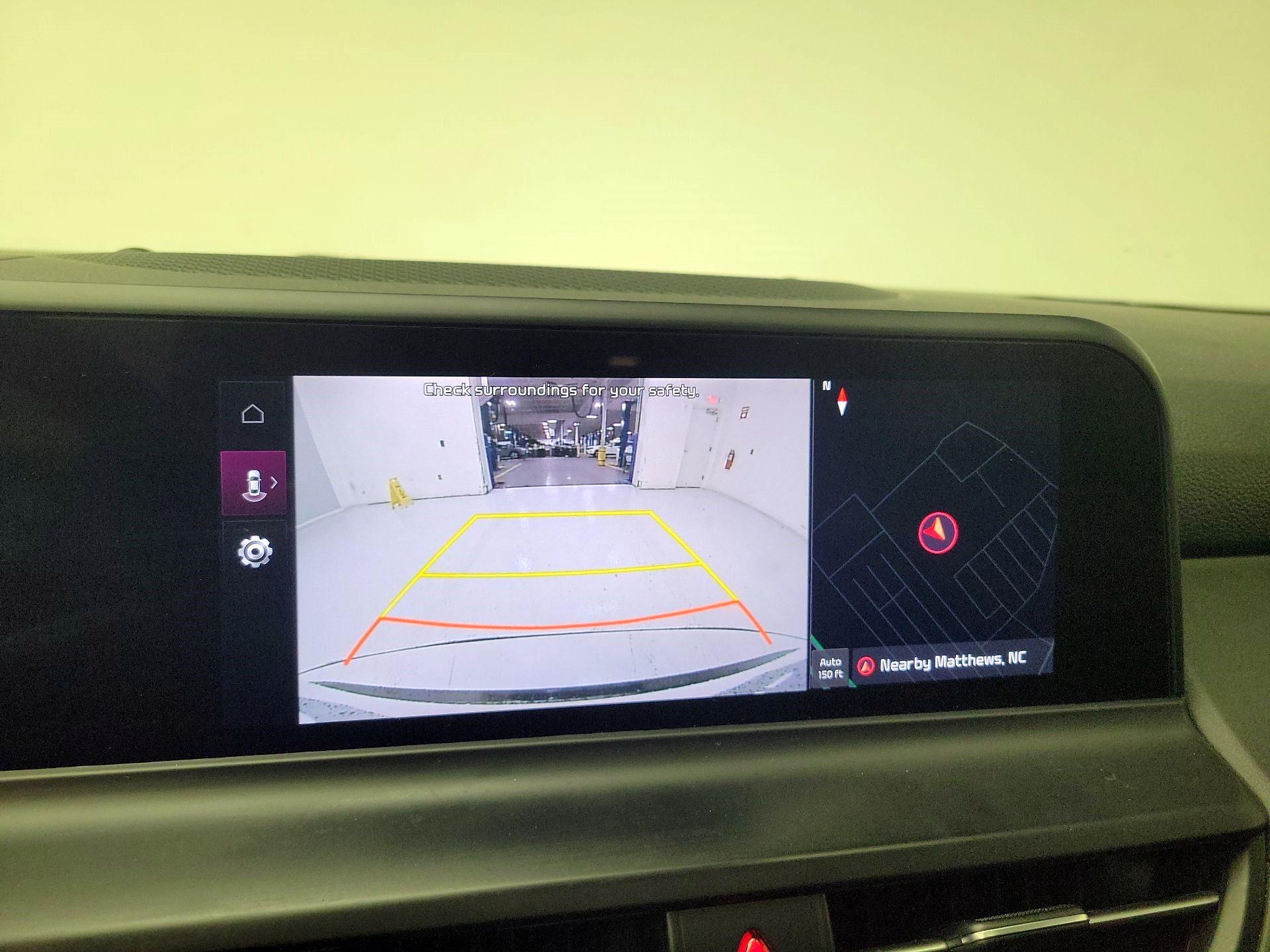 Thumbnail: 2024 Kia Seltos - 13