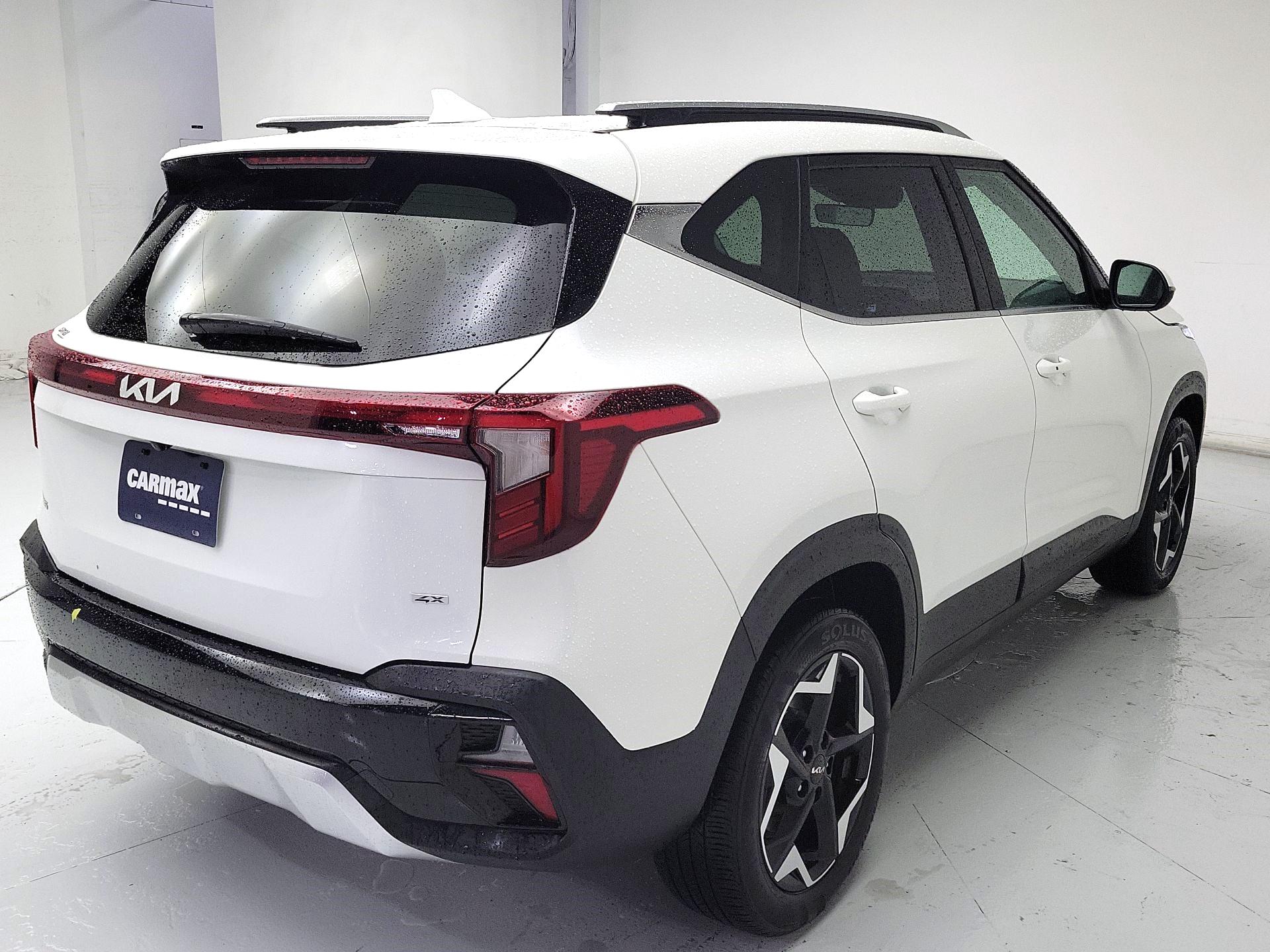 Thumbnail: 2024 Kia Seltos - 5