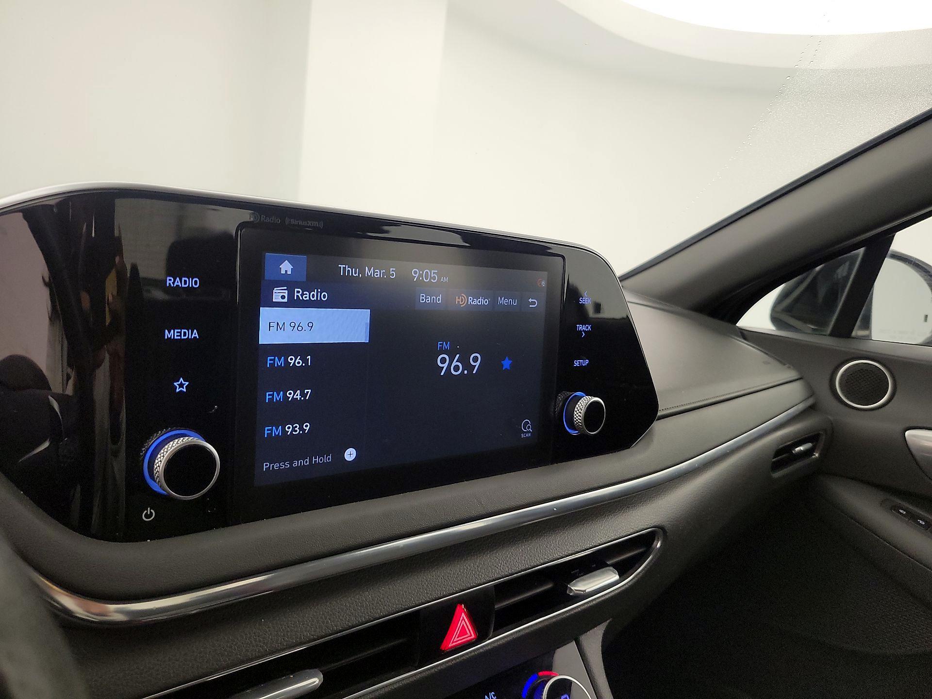 Thumbnail: 2021 Hyundai Sonata - 15