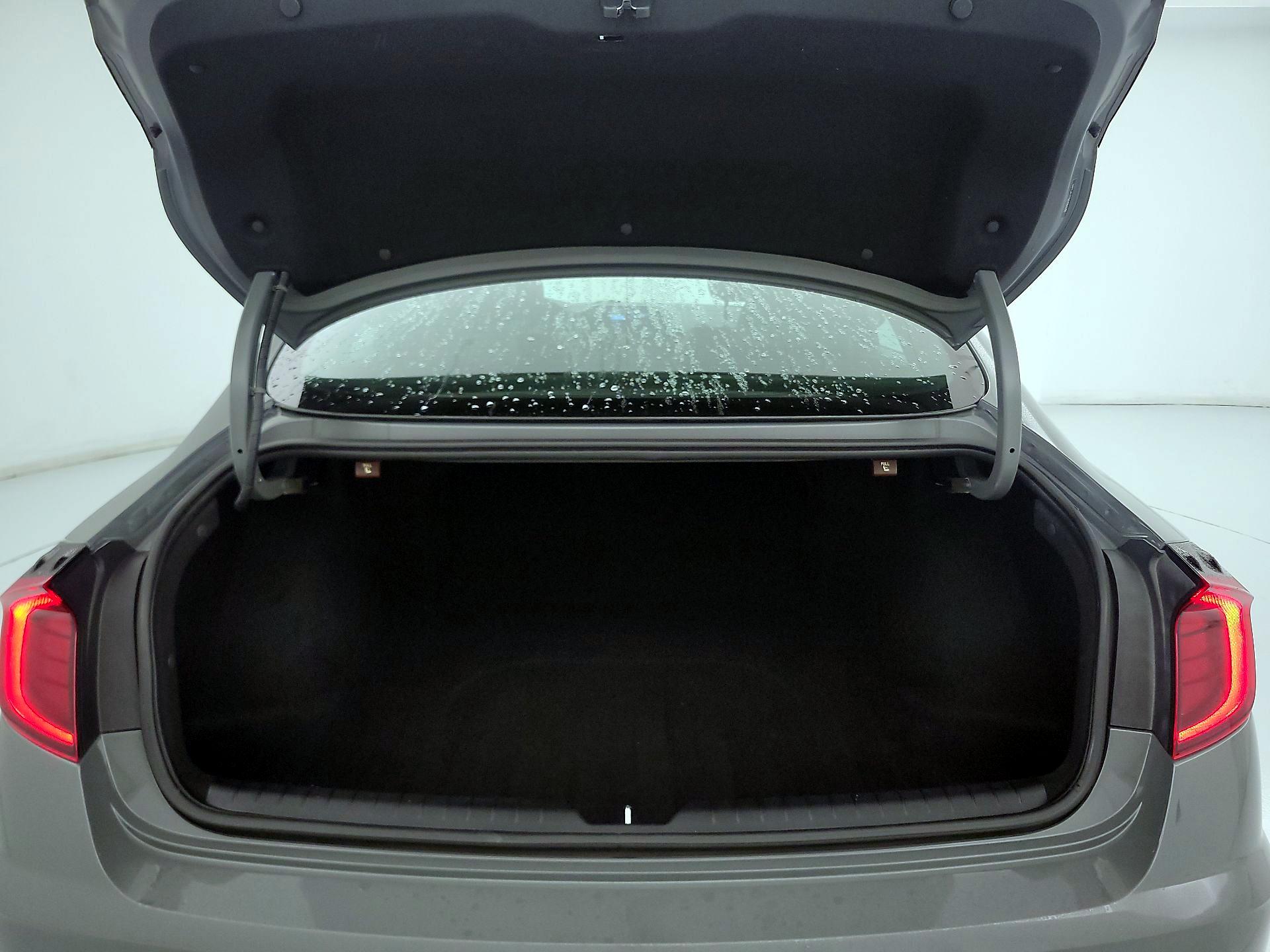 Thumbnail: 2021 Hyundai Sonata - 20