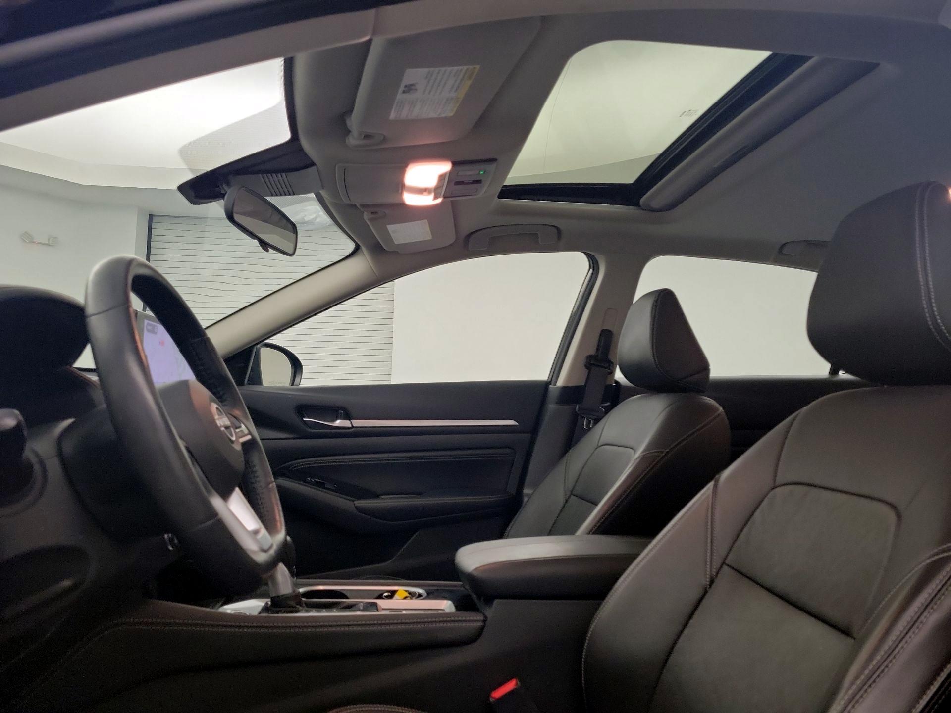 Thumbnail: 2023 Nissan Altima - 18