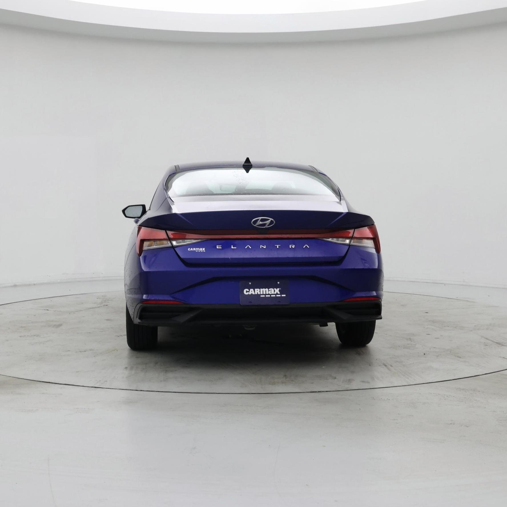 Thumbnail: 2023 Hyundai Elantra - 6