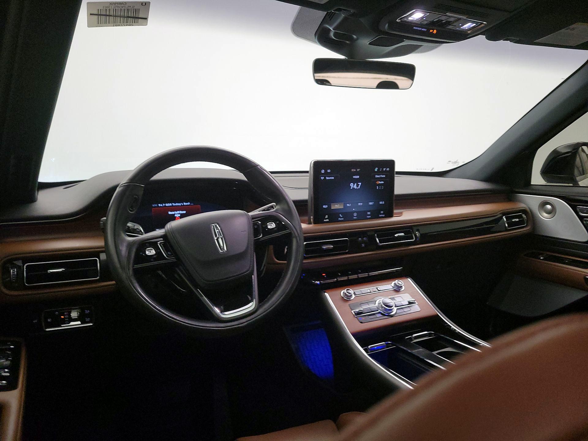 Thumbnail: 2023 Lincoln Aviator - 9