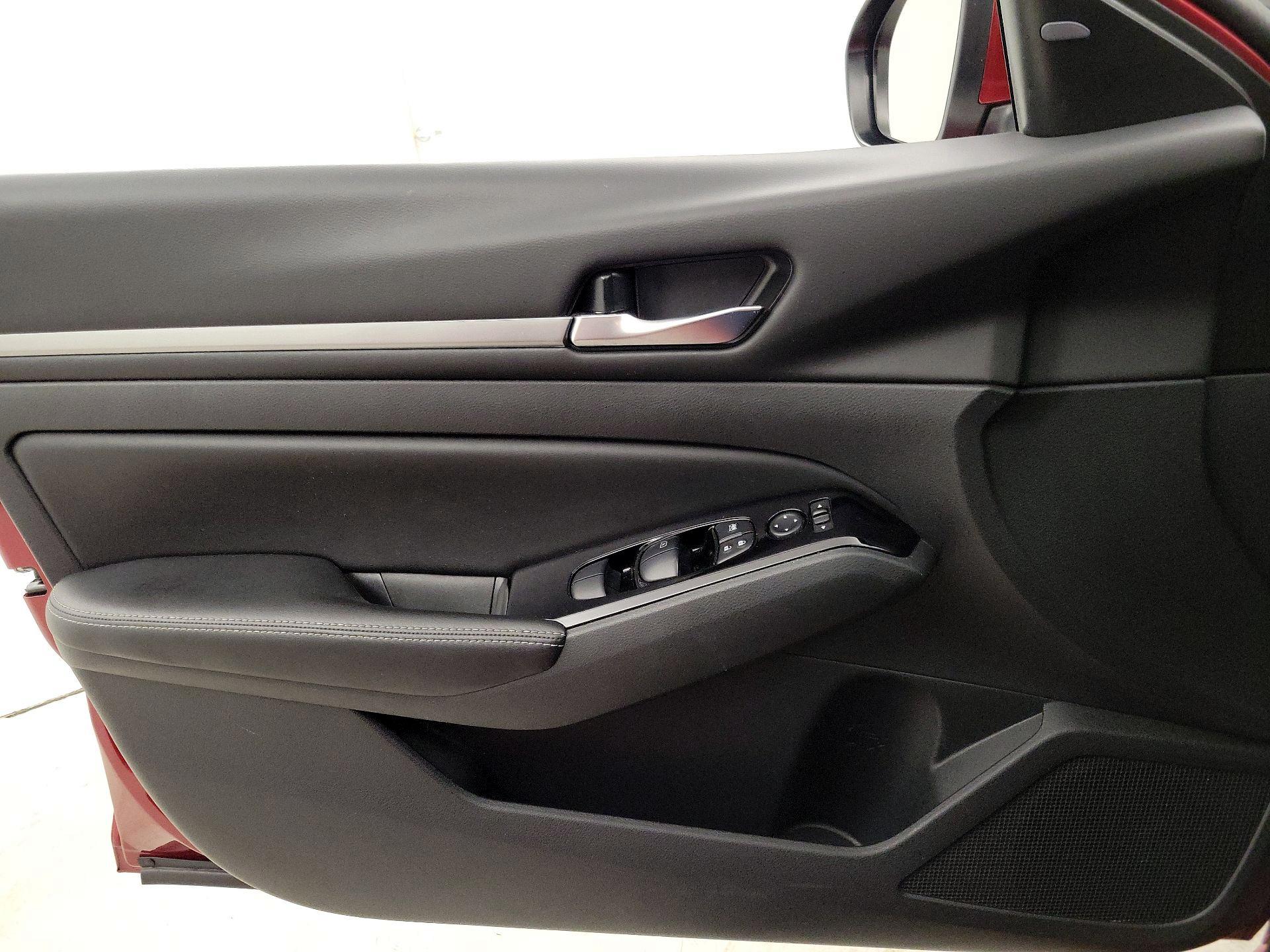 Thumbnail: 2023 Nissan Altima - 12