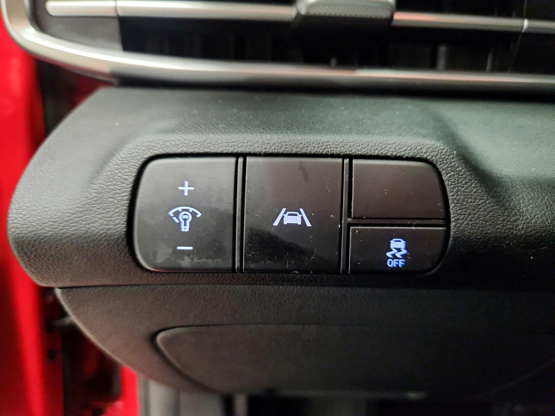 Thumbnail: 2022 Hyundai Elantra - 13