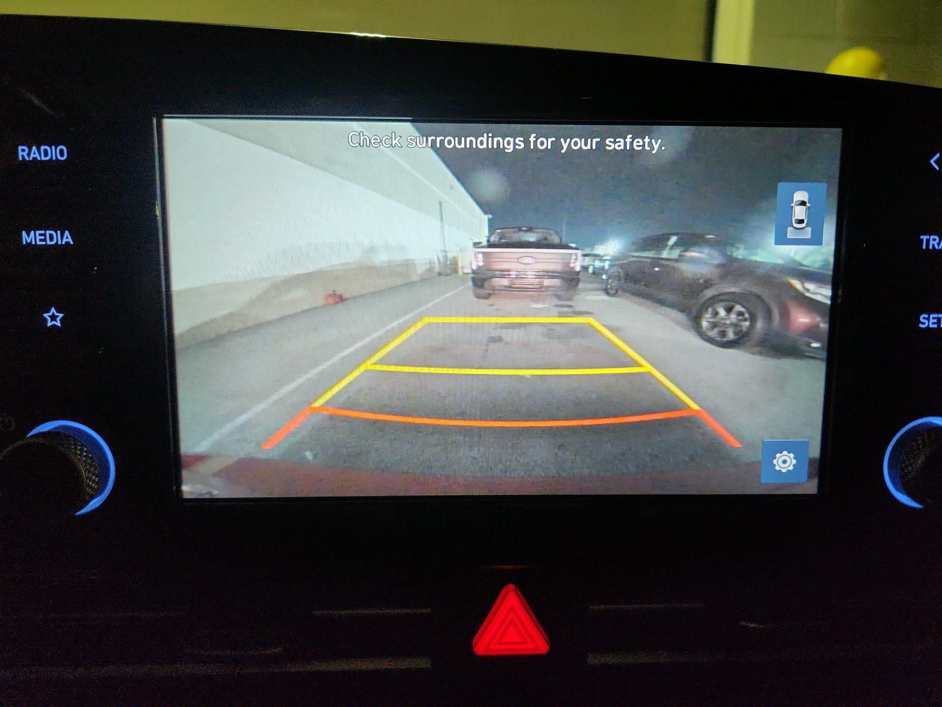 Thumbnail: 2022 Hyundai Elantra - 14