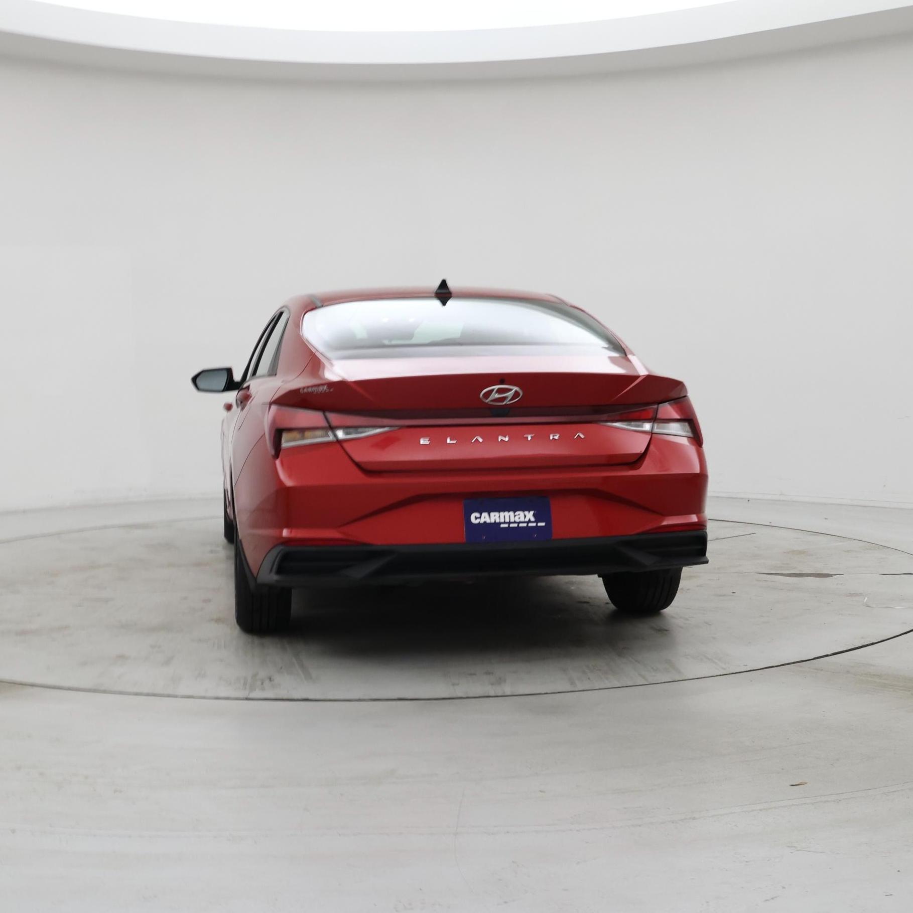 Thumbnail: 2022 Hyundai Elantra - 6