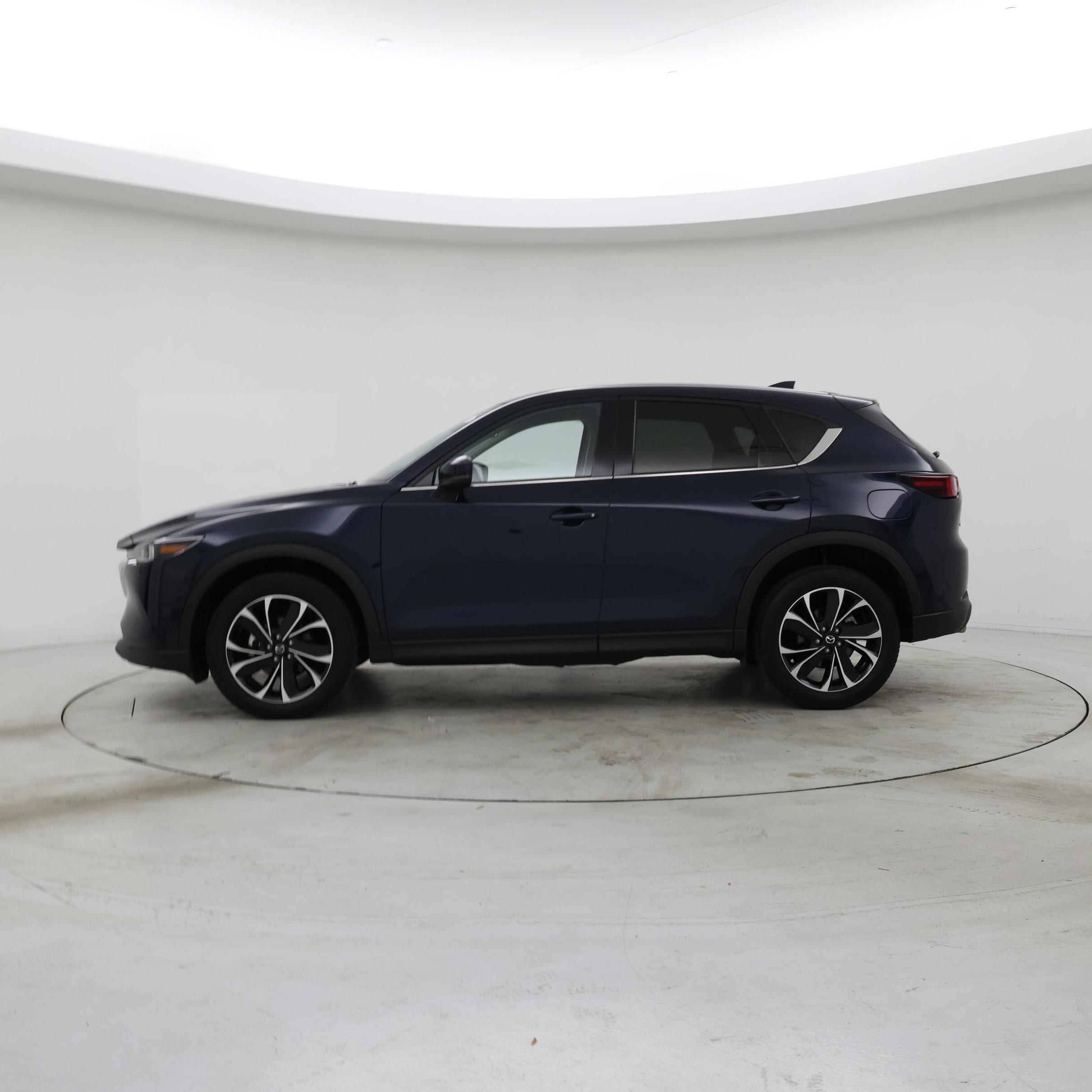 Thumbnail: 2023 Mazda CX-5 - 3