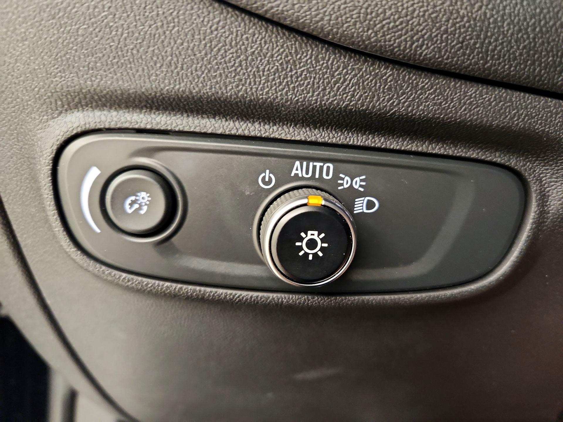 Thumbnail: 2024 Chevrolet Equinox - 13