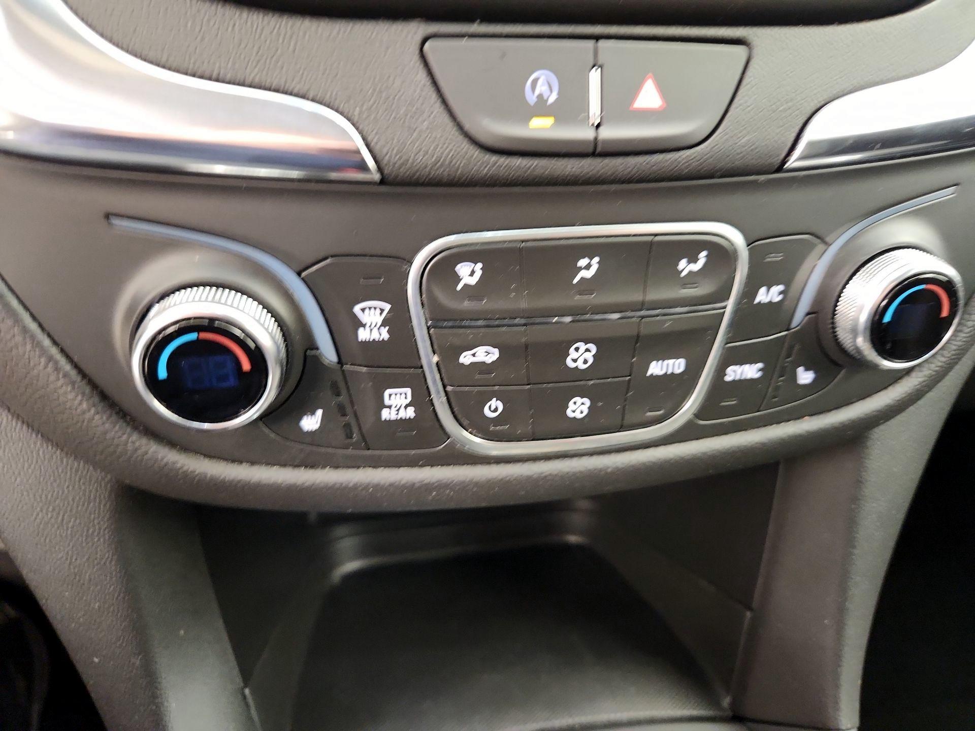 Thumbnail: 2024 Chevrolet Equinox - 16