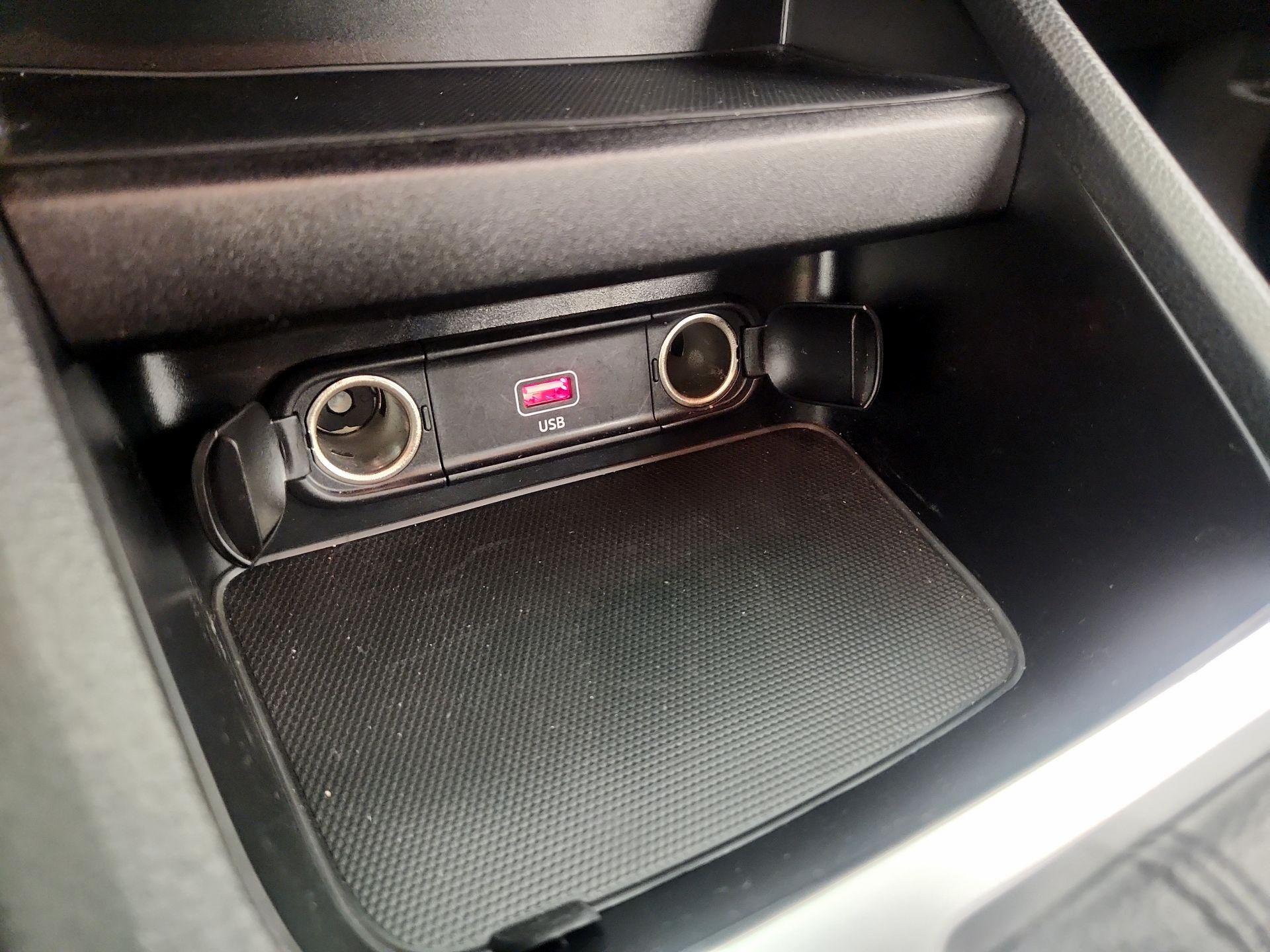 Thumbnail: 2023 Kia Forte - 18