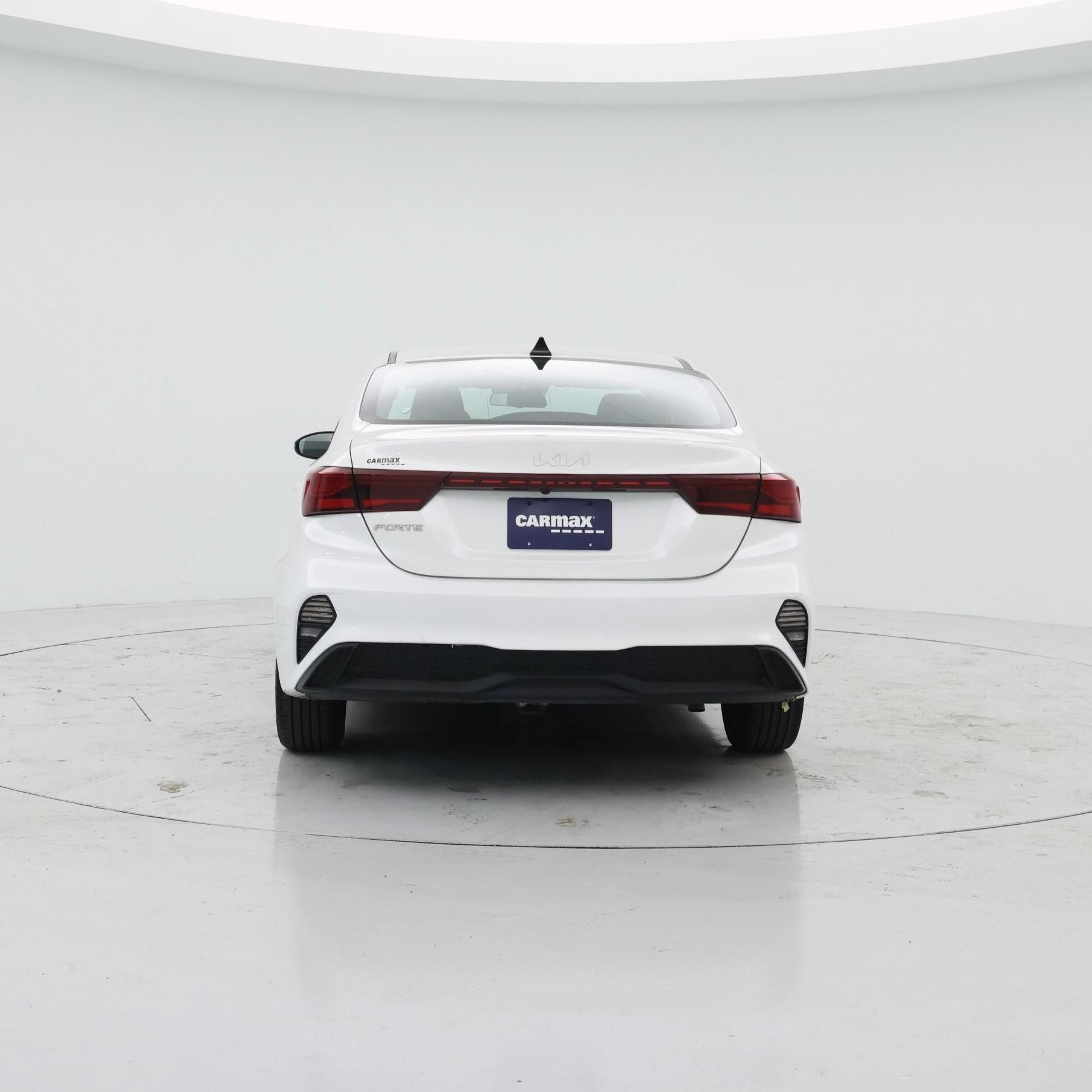 Thumbnail: 2023 Kia Forte - 6