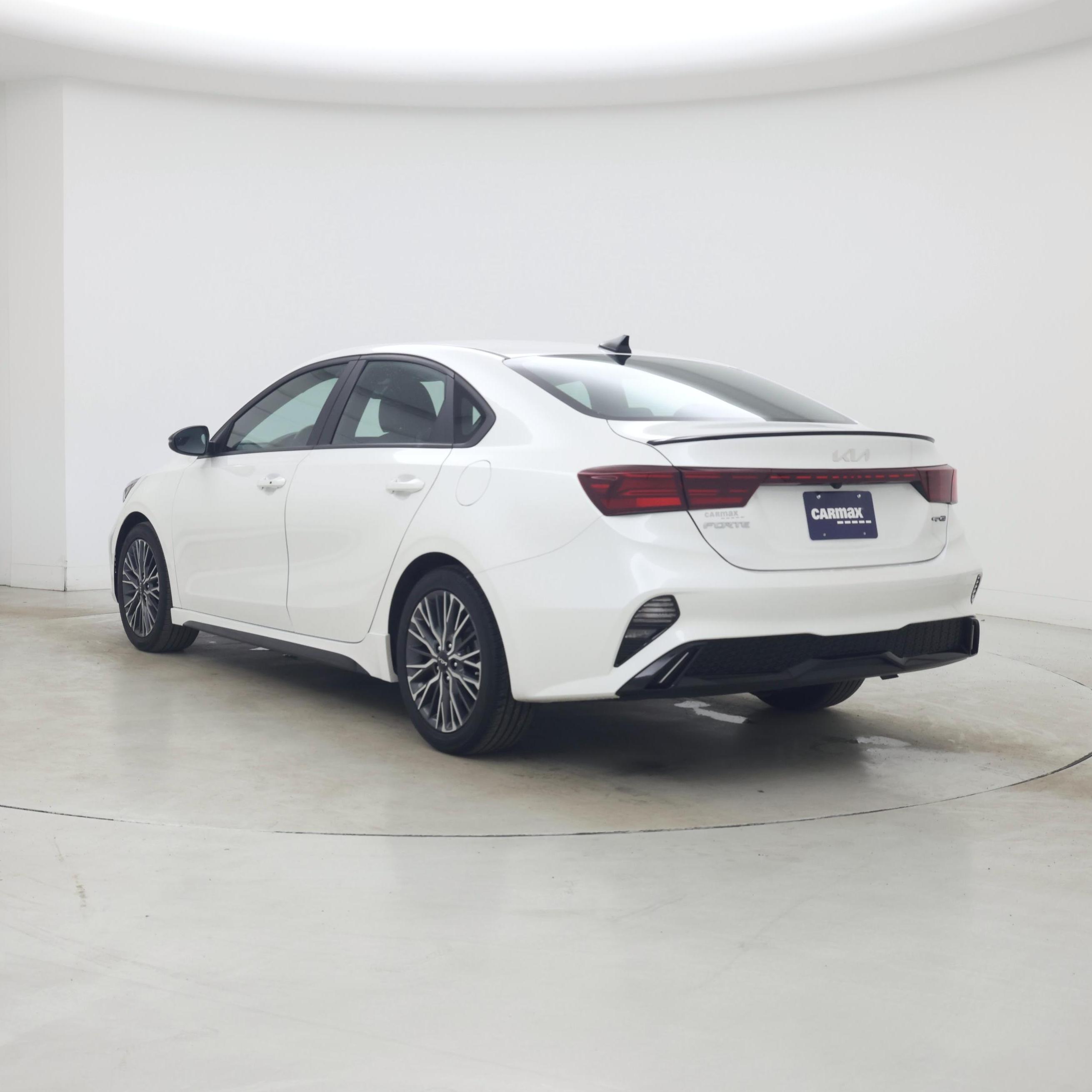 Thumbnail: 2023 Kia Forte - 2