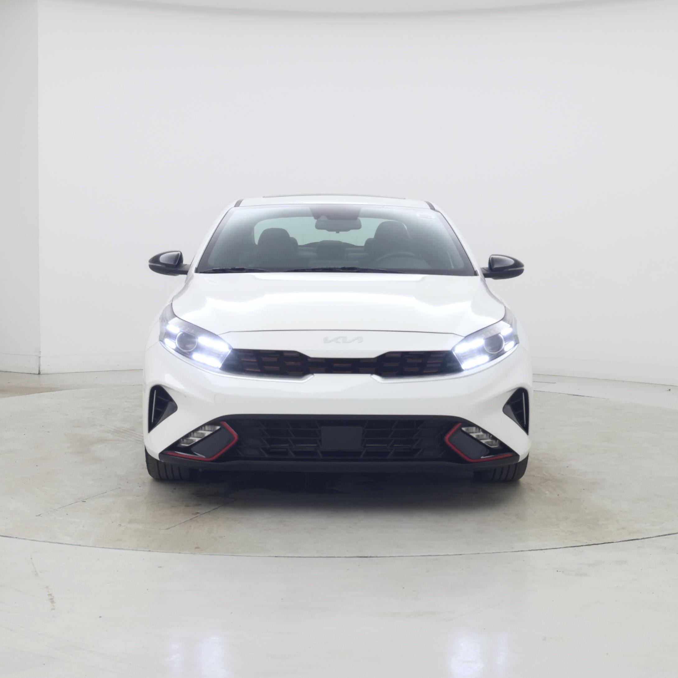 Thumbnail: 2023 Kia Forte - 5